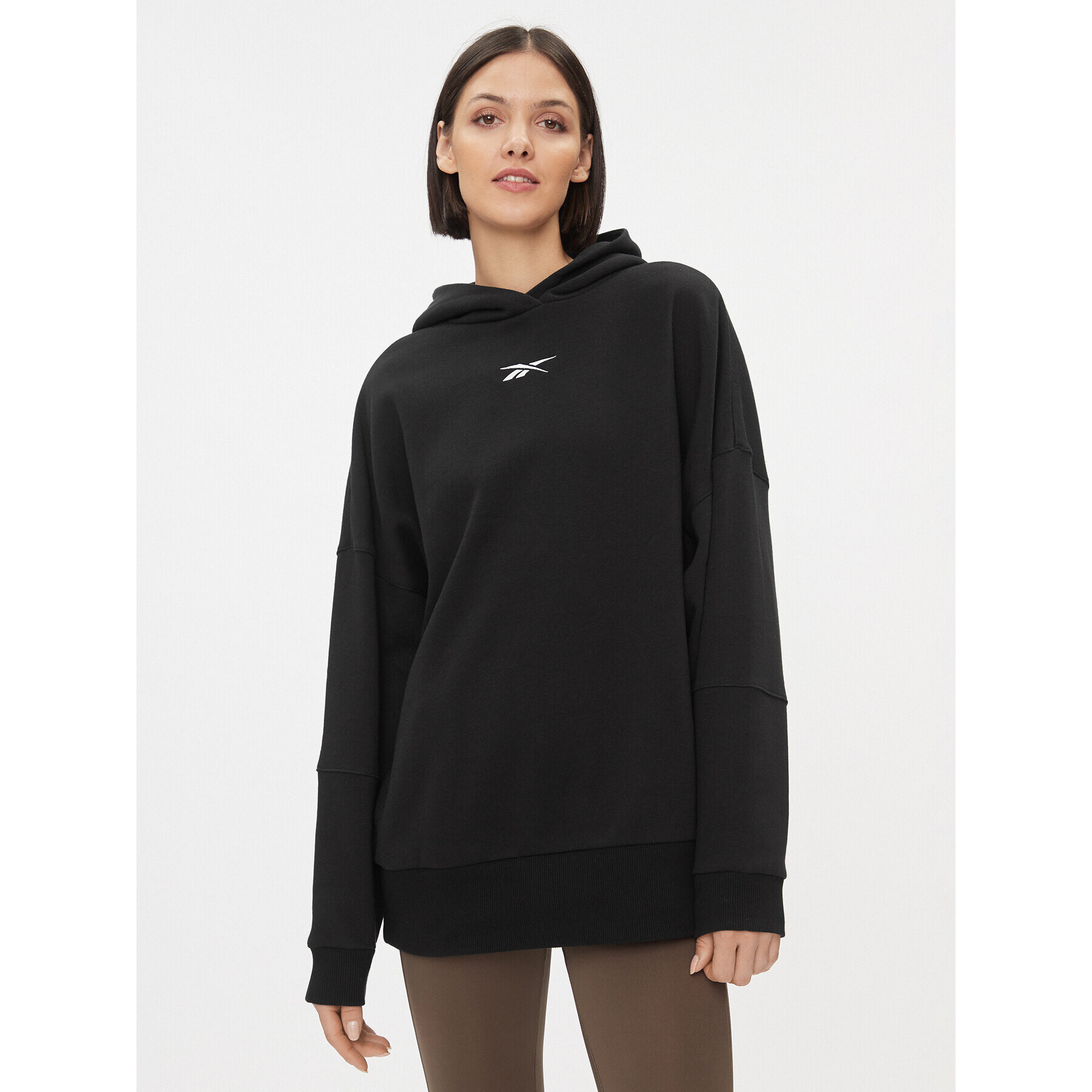 Reebok Суитшърт Lux H51828 Черен Oversize - Pepit.bg