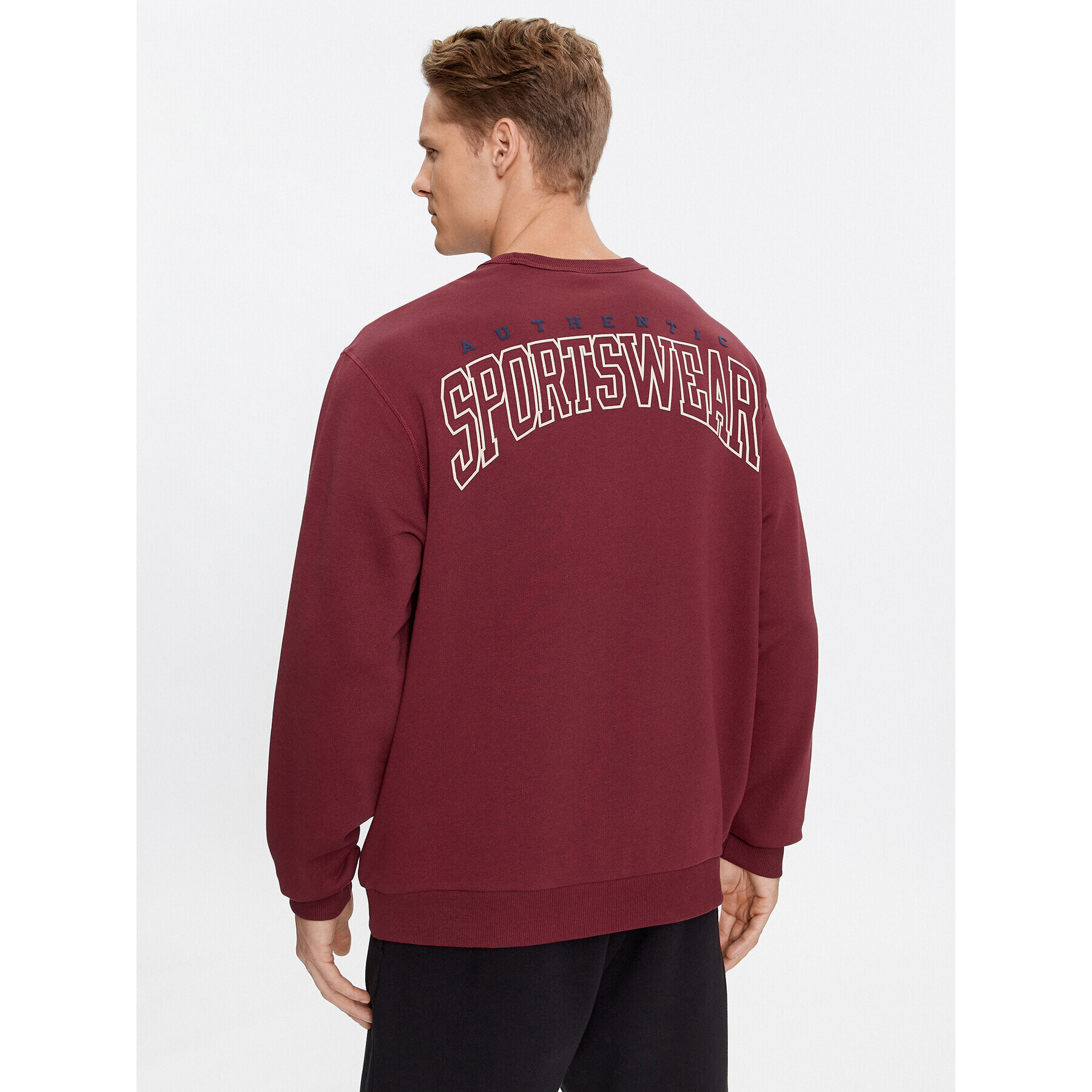 Reebok Суитшърт Sporting Goods II0680 Червен Regular Fit - Pepit.bg