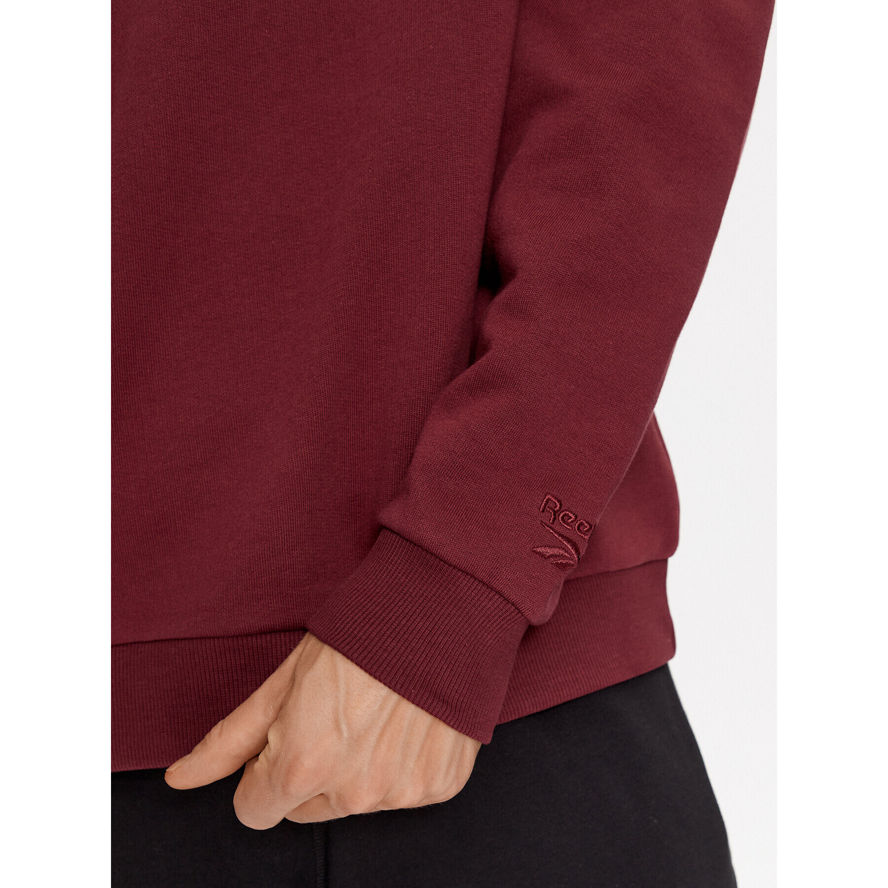 Reebok Суитшърт Sporting Goods II0680 Червен Regular Fit - Pepit.bg