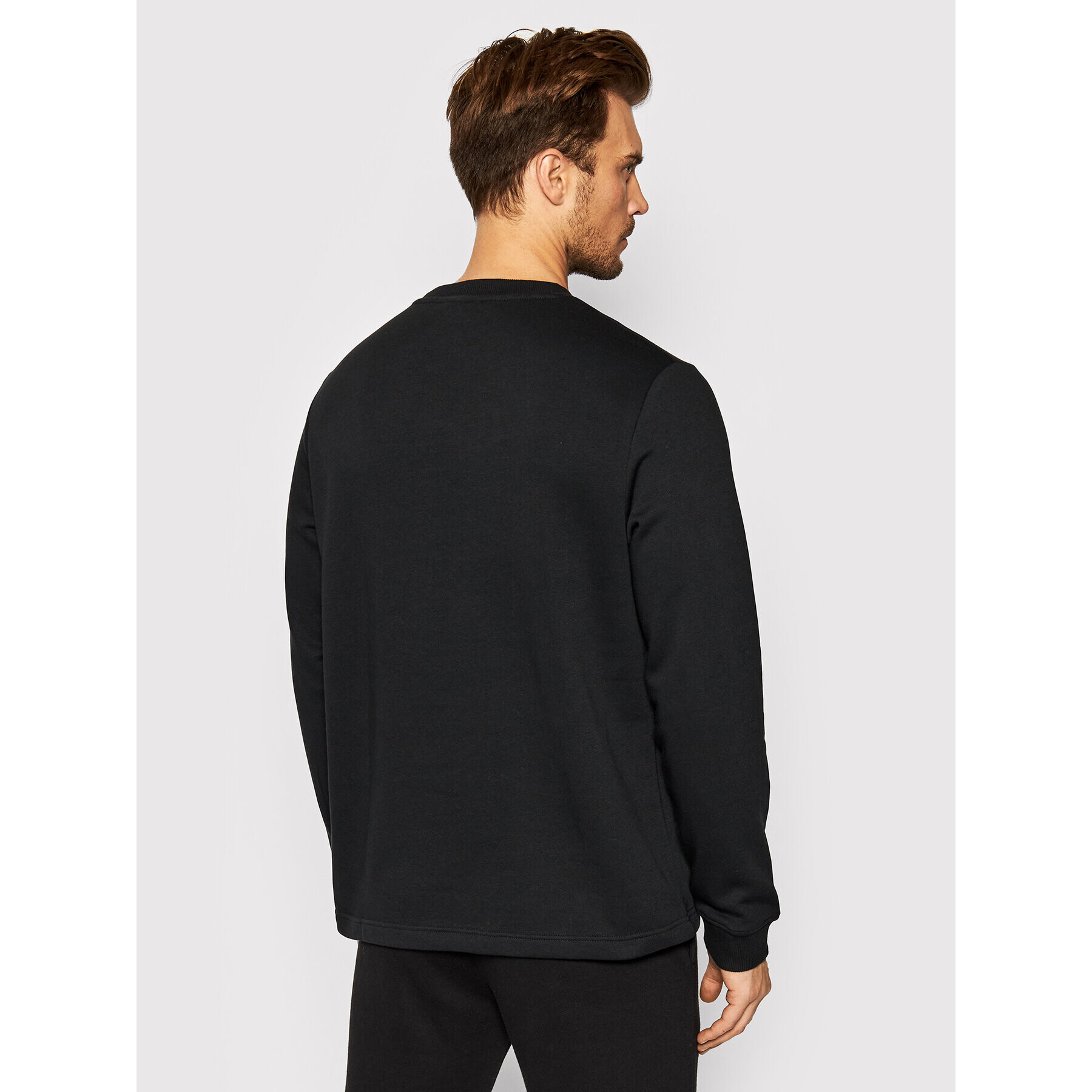 Reebok Суитшърт Training Essentials GS9320 Черен Regular Fit - Pepit.bg