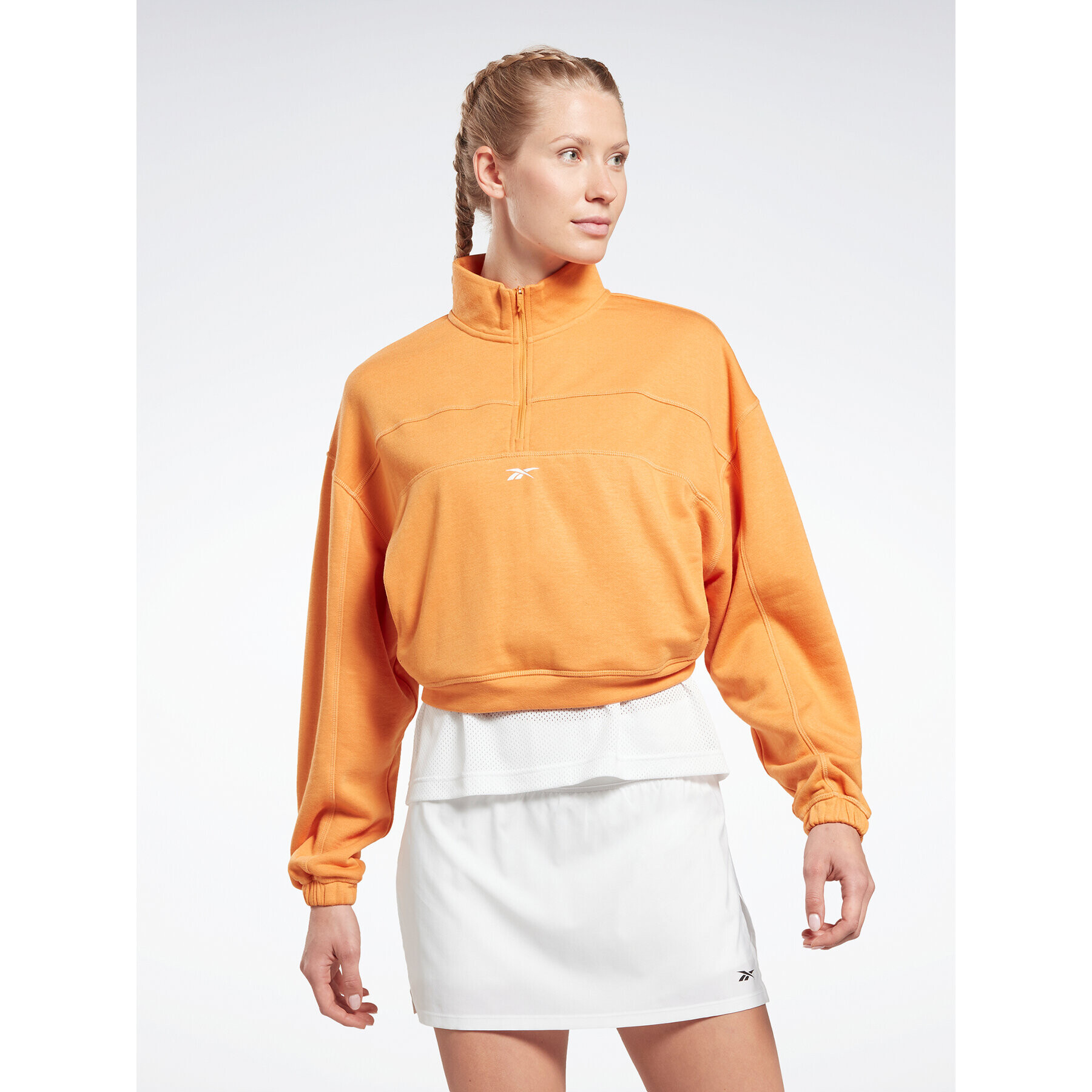 Reebok Суитшърт Workout Ready HT6043 Оранжев Relaxed Fit - Pepit.bg
