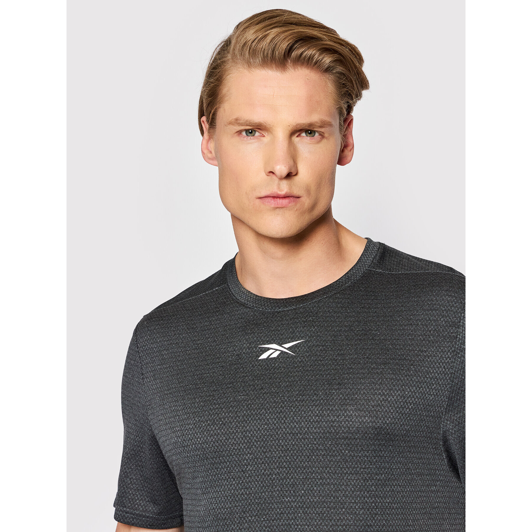 Reebok Тениска от техническо трико Workout Ready H46641 Сив Regular Fit - Pepit.bg
