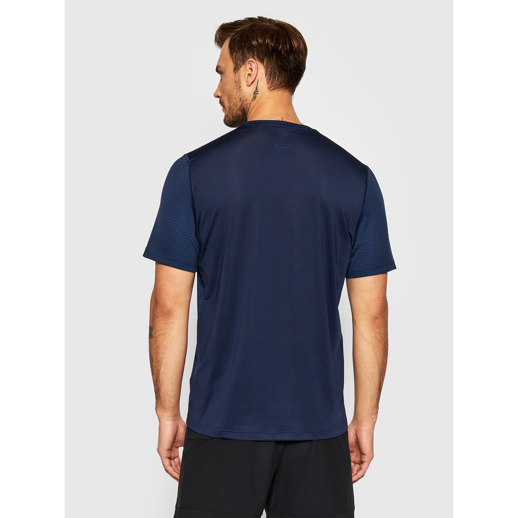 Reebok Тениска от техническо трико Sweatshift Move GN9098 Тъмносин Slim Fit - Pepit.bg