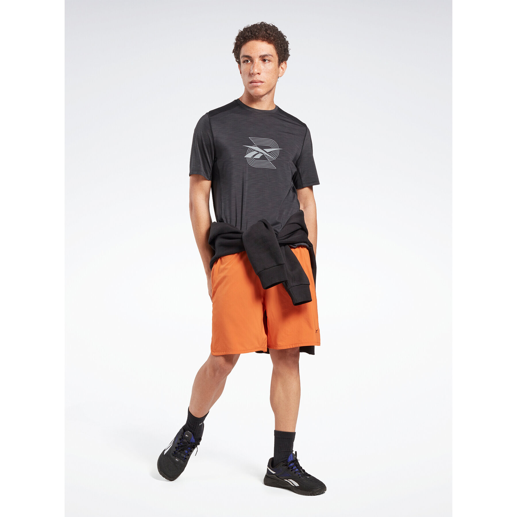 Reebok Тишърт Activchill Graphic Move HS5933 Черен Active Fit - Pepit.bg