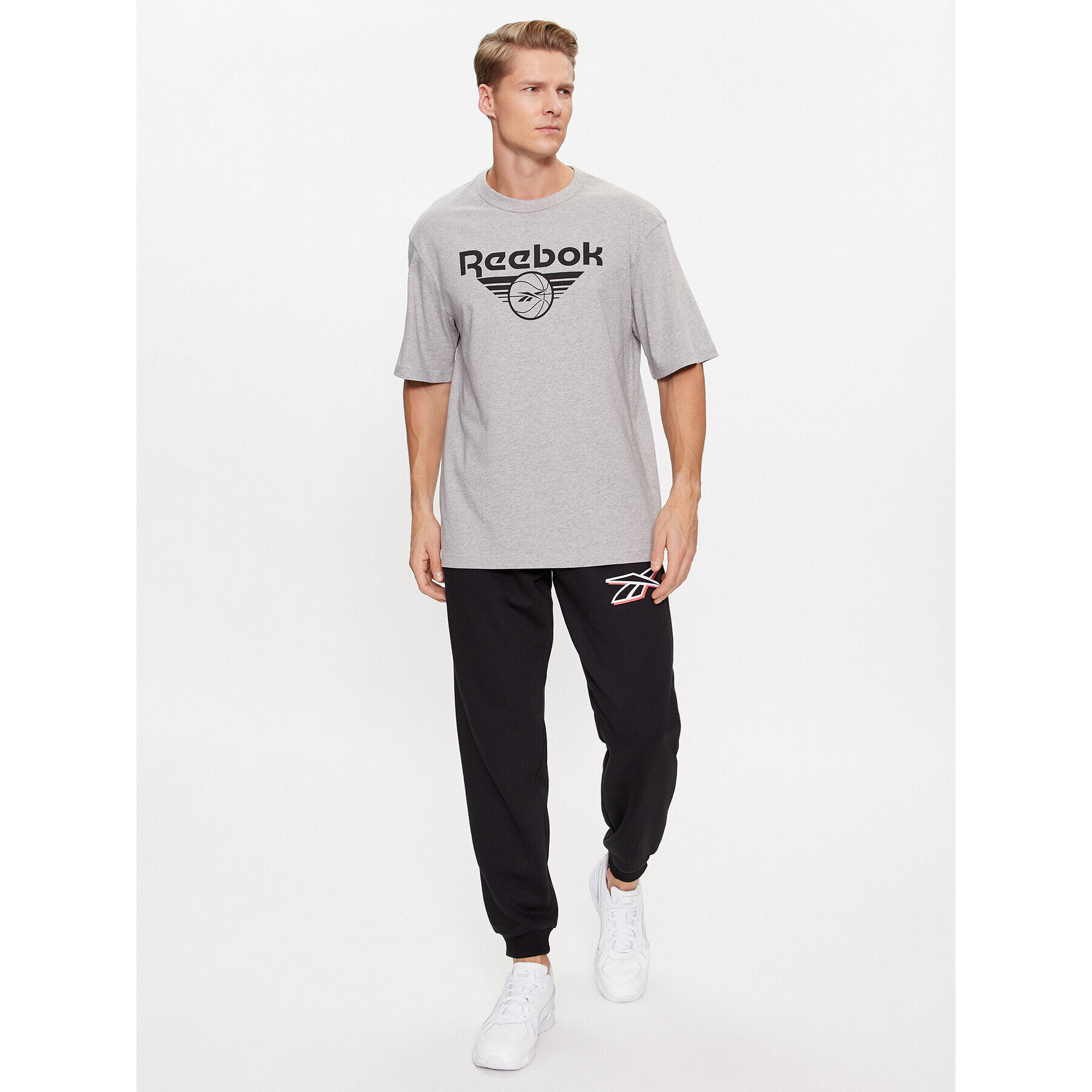 Reebok Тишърт Basketball IL4423 Сив Regular Fit - Pepit.bg