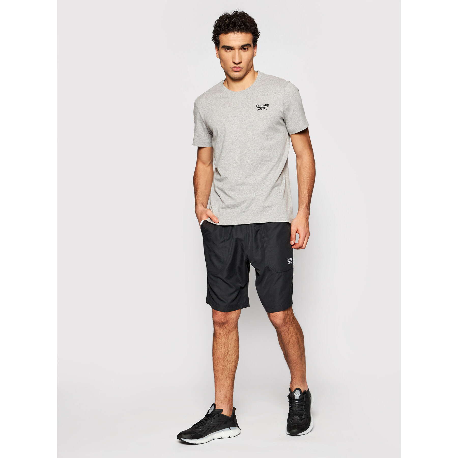 Reebok Тишърт Classic Identity GJ0640 Сив Regular Fit - Pepit.bg