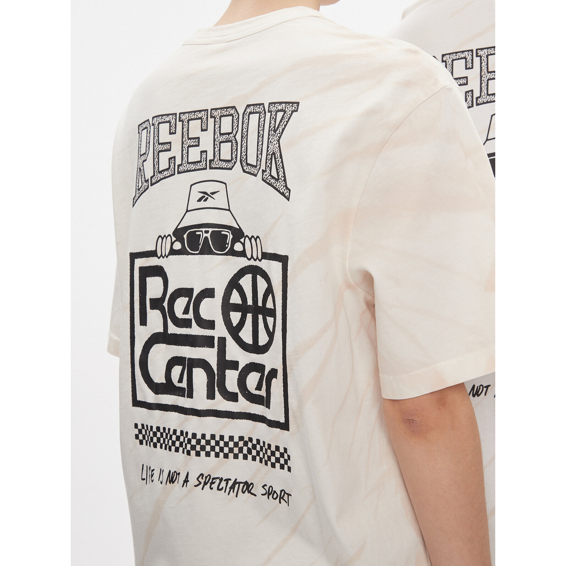 Reebok Тишърт Classics Block Party T-Shirt HT8182 Бял - Pepit.bg