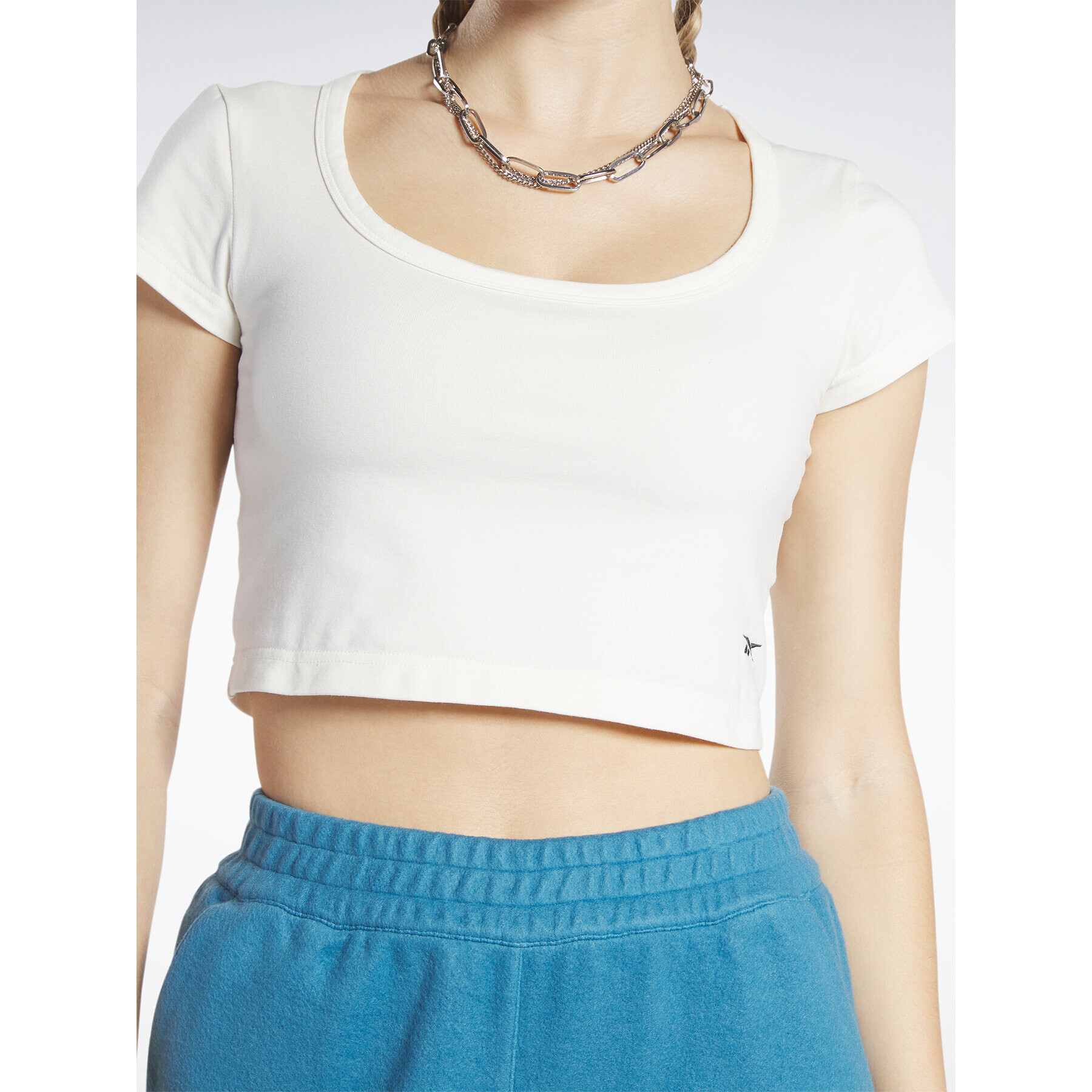 Reebok Тишърт Classics Cropped Jersey T-Shirt HS0362 Бял - Pepit.bg