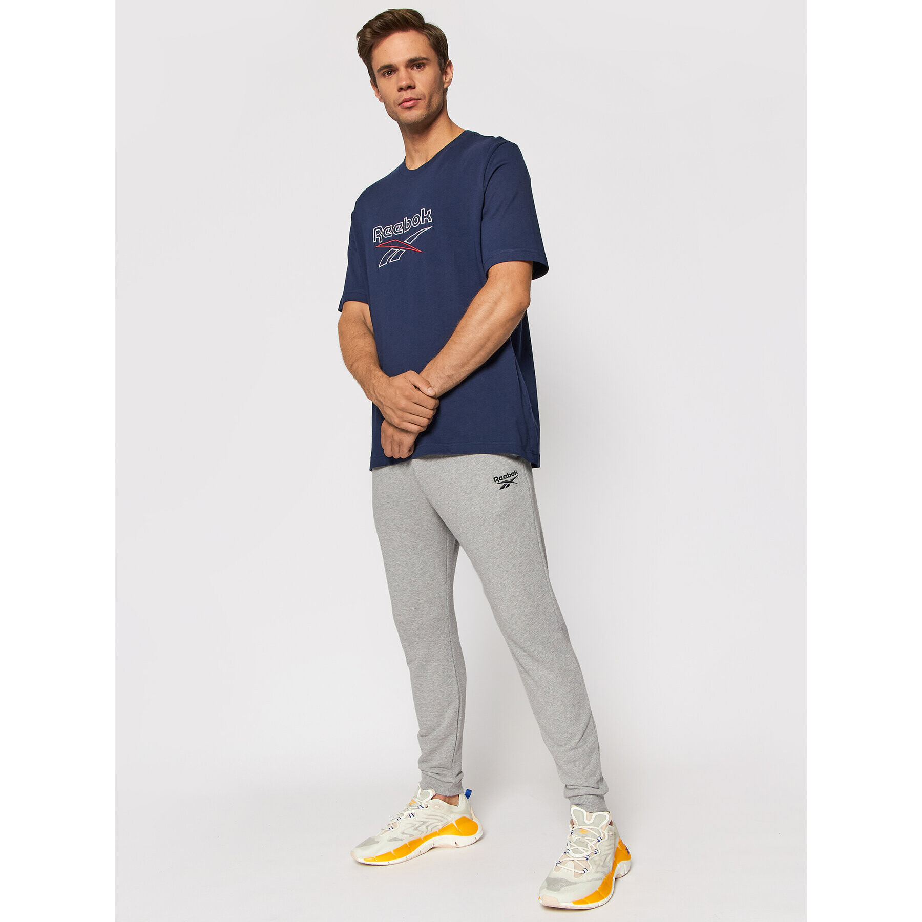 Reebok Classic Тишърт Classics GS9137 Тъмносин Oversize - Pepit.bg