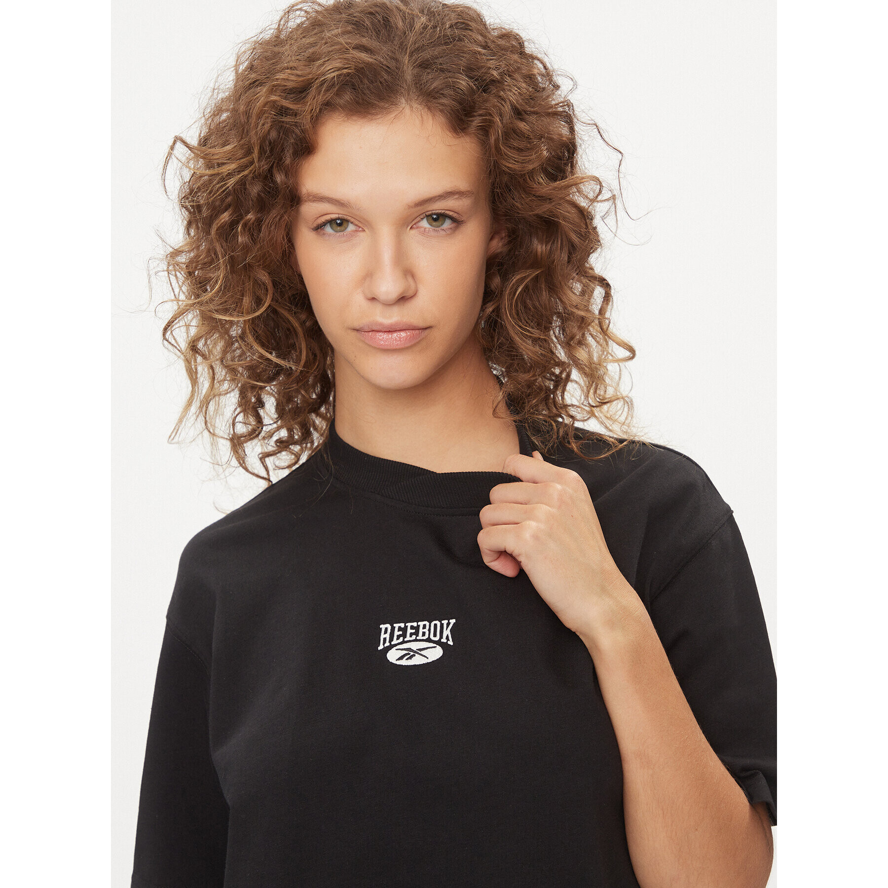 Reebok Тишърт Classics IL4642 Черен Relaxed Fit - Pepit.bg
