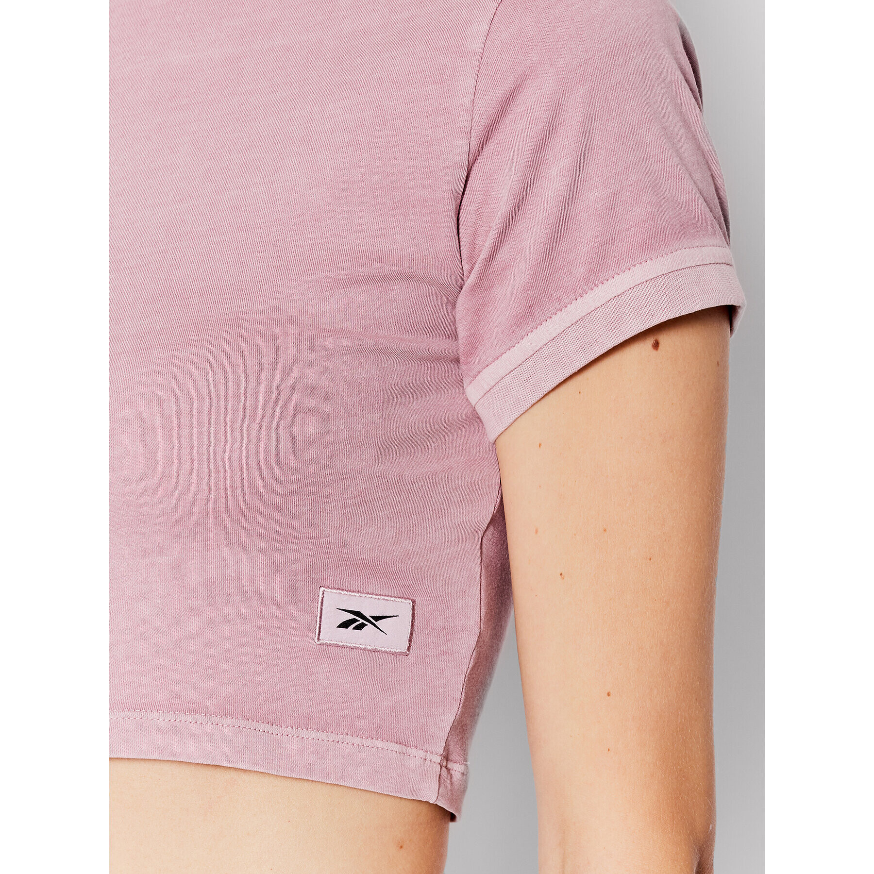 Reebok Тишърт Classics Natural Dye HK4967 Розов Slim Fit - Pepit.bg