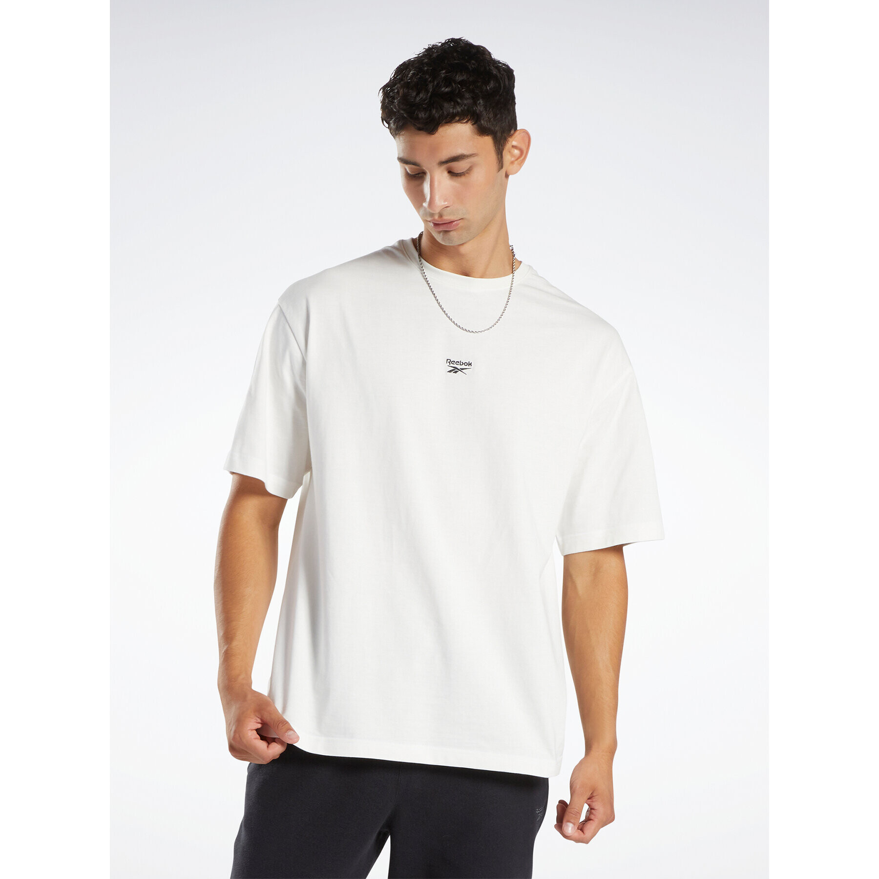 Reebok Тишърт Classics Wardrobe Essentials T-Shirt H66174 Бял - Pepit.bg