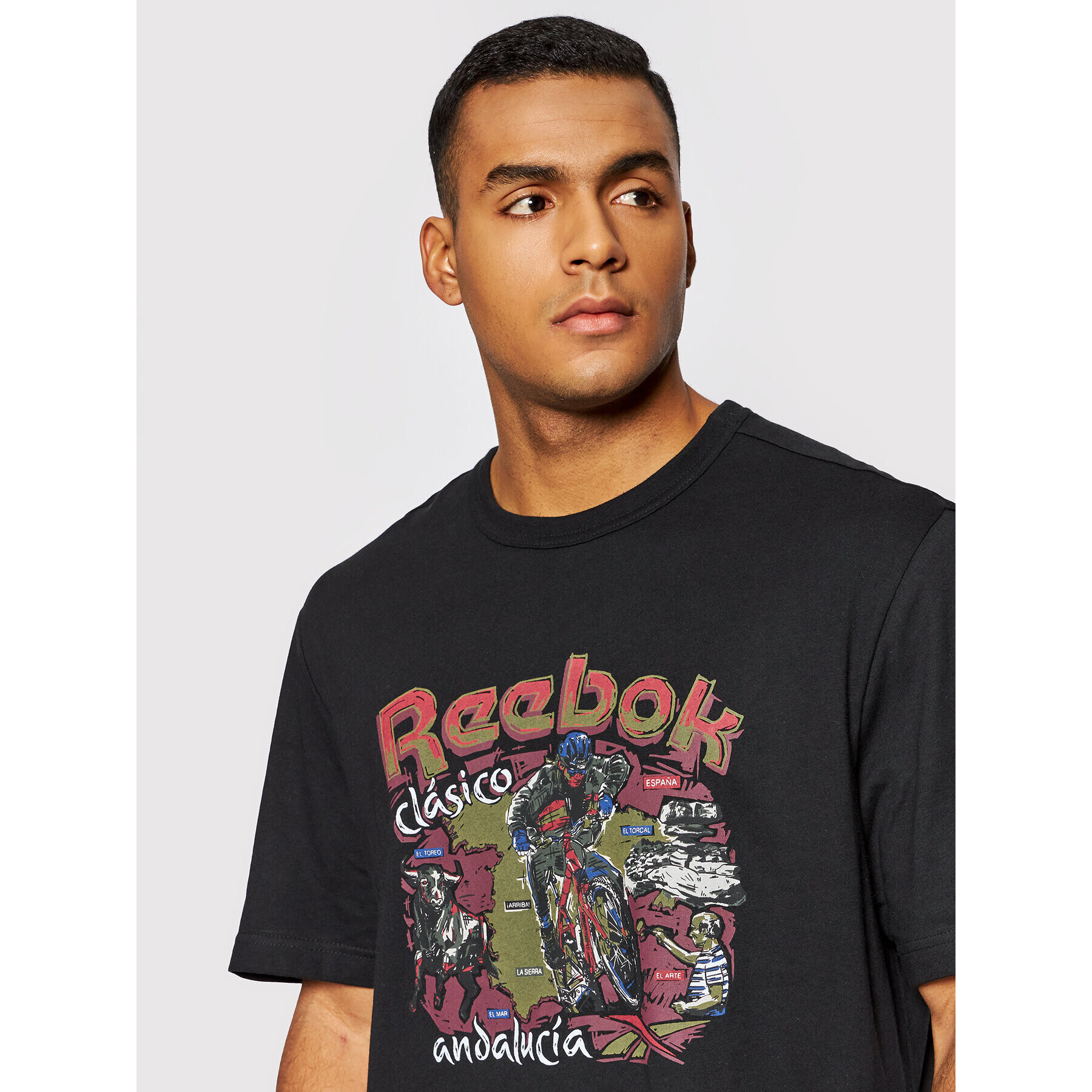 Reebok Тишърт Destination HB1194 Черен Oversize - Pepit.bg