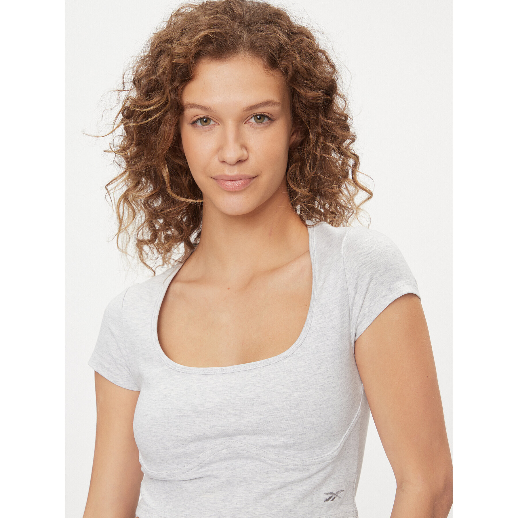 Reebok Тишърт Essentials IL4646 Сив Regular Fit - Pepit.bg