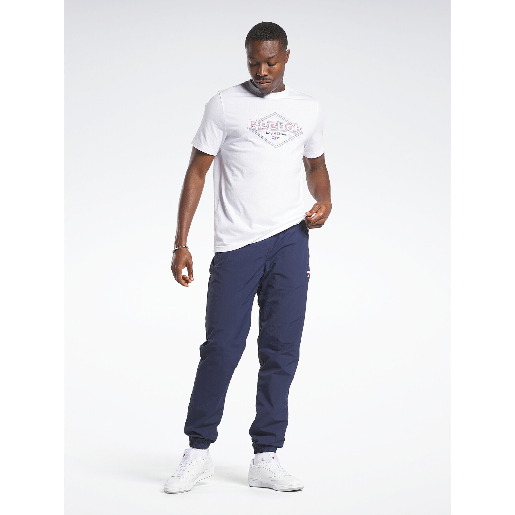 Reebok Тишърт Graphic Series T-Shirt HM6251 Бял Regular Fit - Pepit.bg