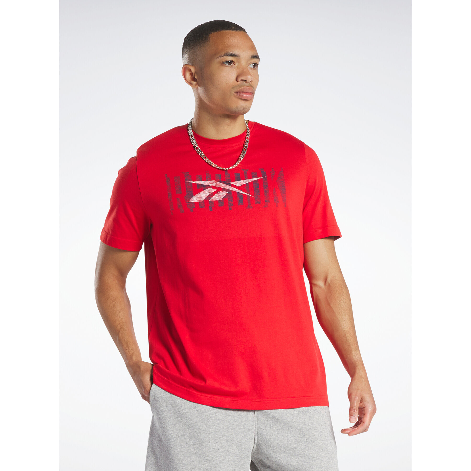 Reebok Тишърт Graphic Series T-Shirt HS4883 Червен Regular Fit - Pepit.bg