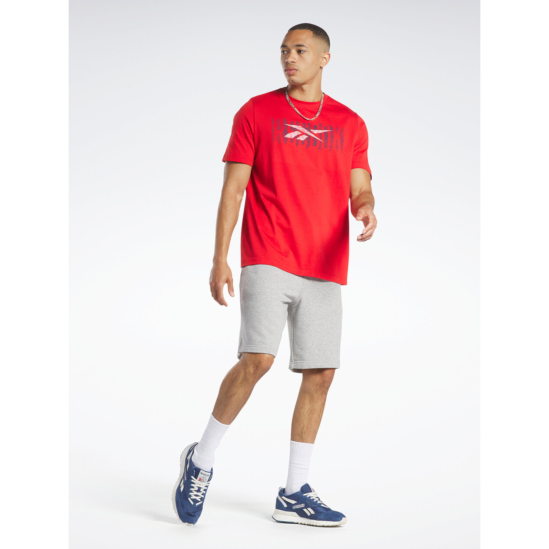 Reebok Тишърт Graphic Series T-Shirt HS4883 Червен Regular Fit - Pepit.bg