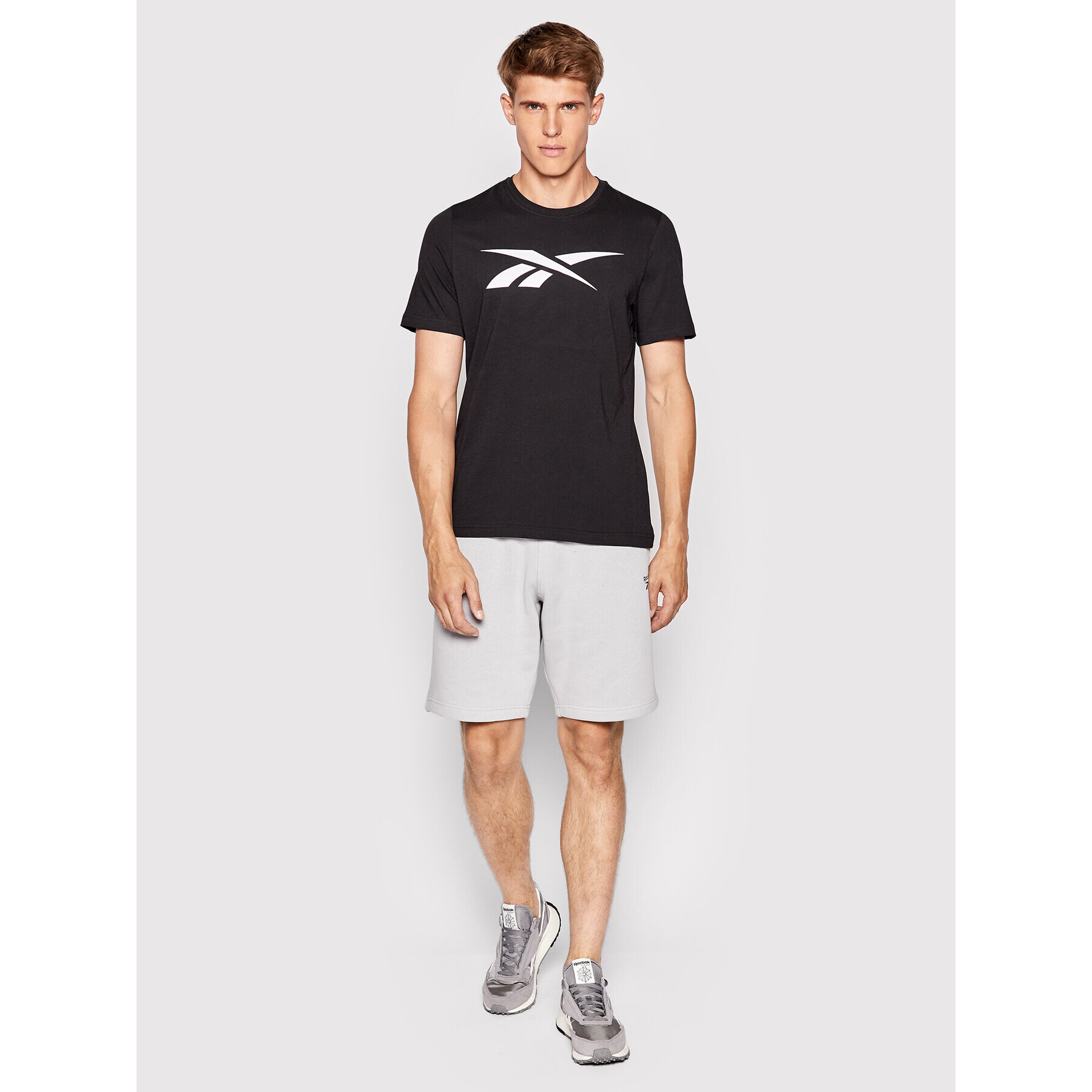 Reebok Тишърт Graphic Series Vector HD4000 Черен Slim Fit - Pepit.bg