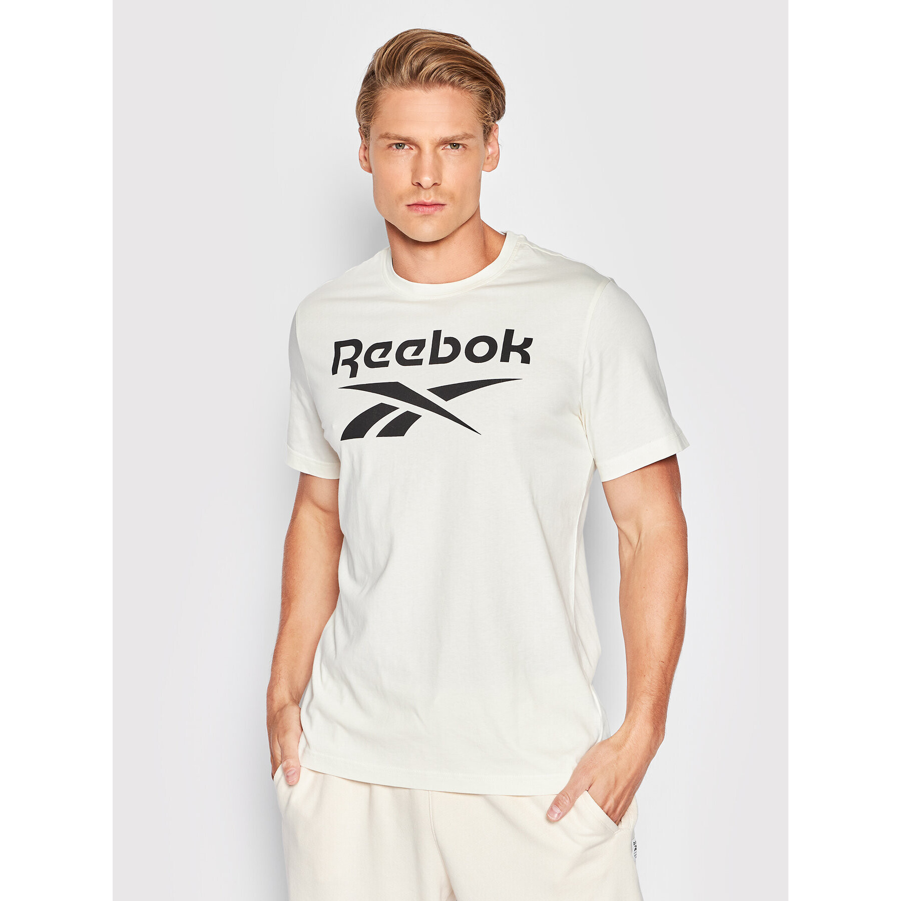 Reebok Тишърт Identity HI0658 Бежов Slim Fit - Pepit.bg