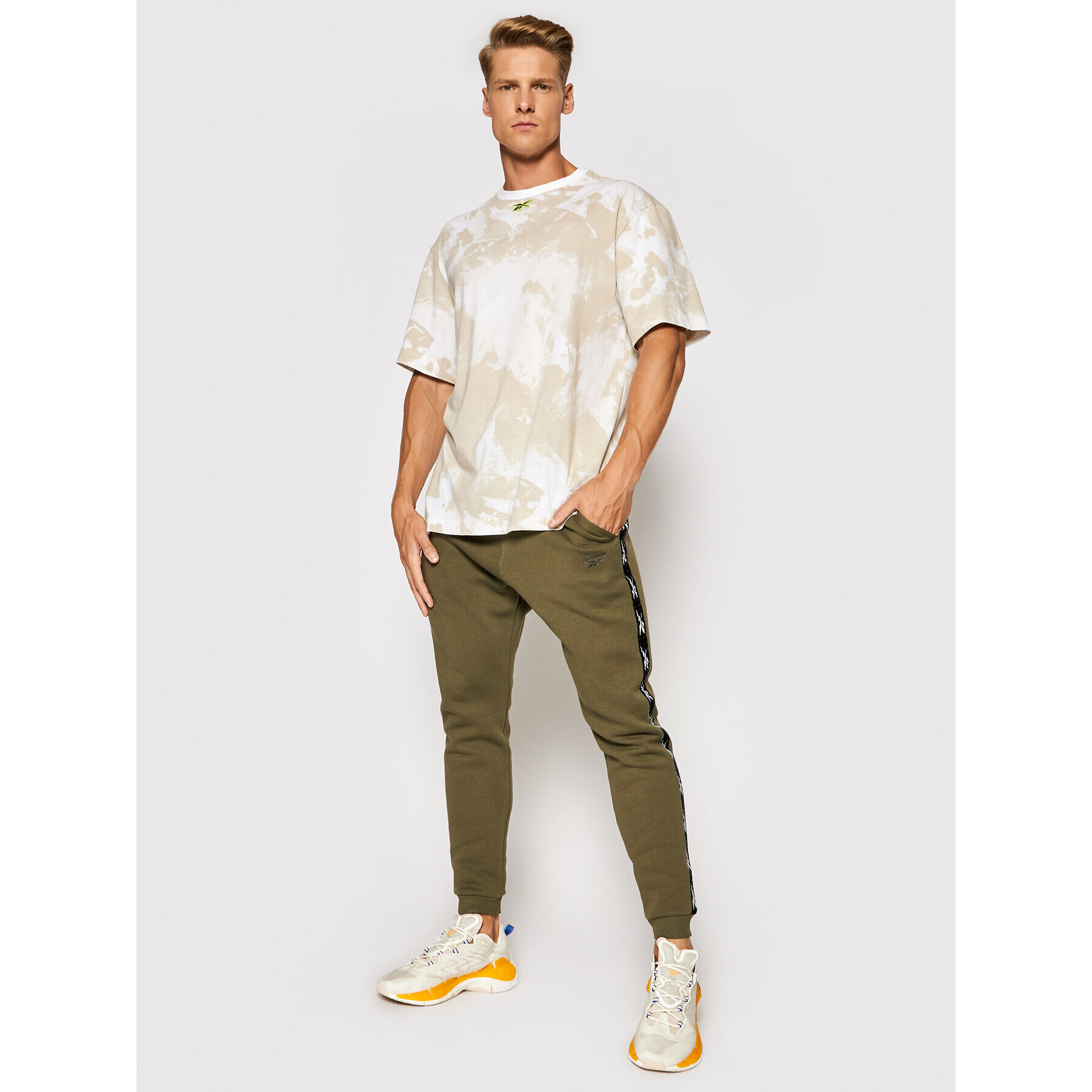Reebok Тишърт Myt GS8999 Бежов Oversize - Pepit.bg