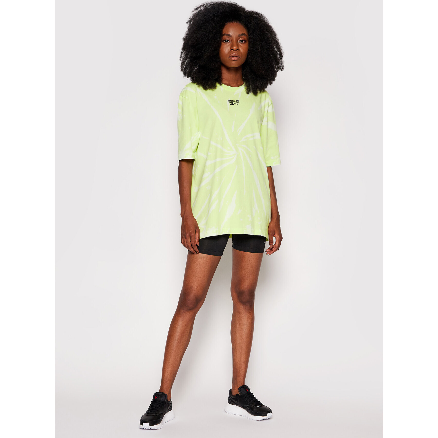 Reebok Тишърт Unisex Classics Tie-Dye GL1657 Жълт Loose Fit - Pepit.bg