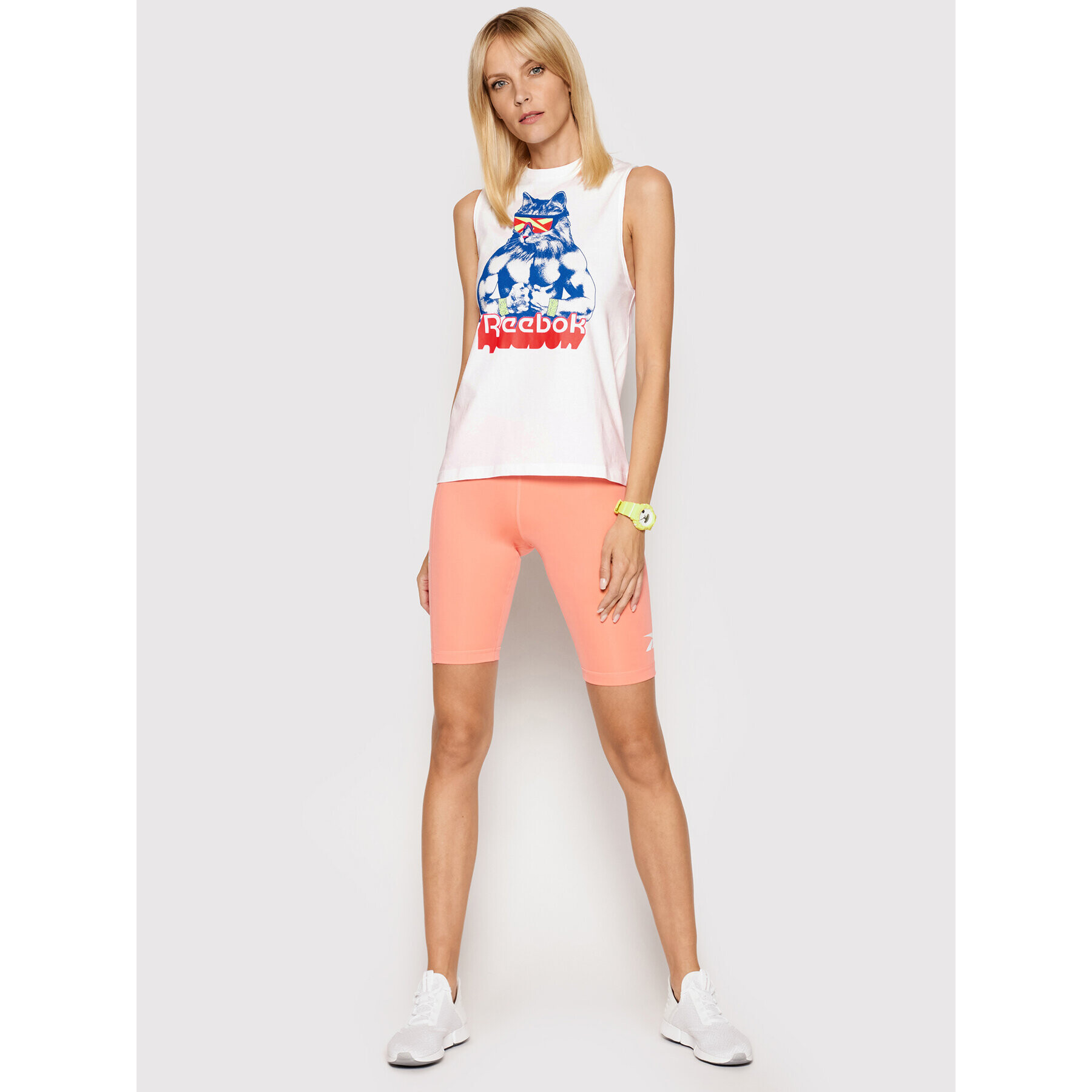 Reebok топ Gritty Kitty GH6870 Бял Regular Fit - Pepit.bg