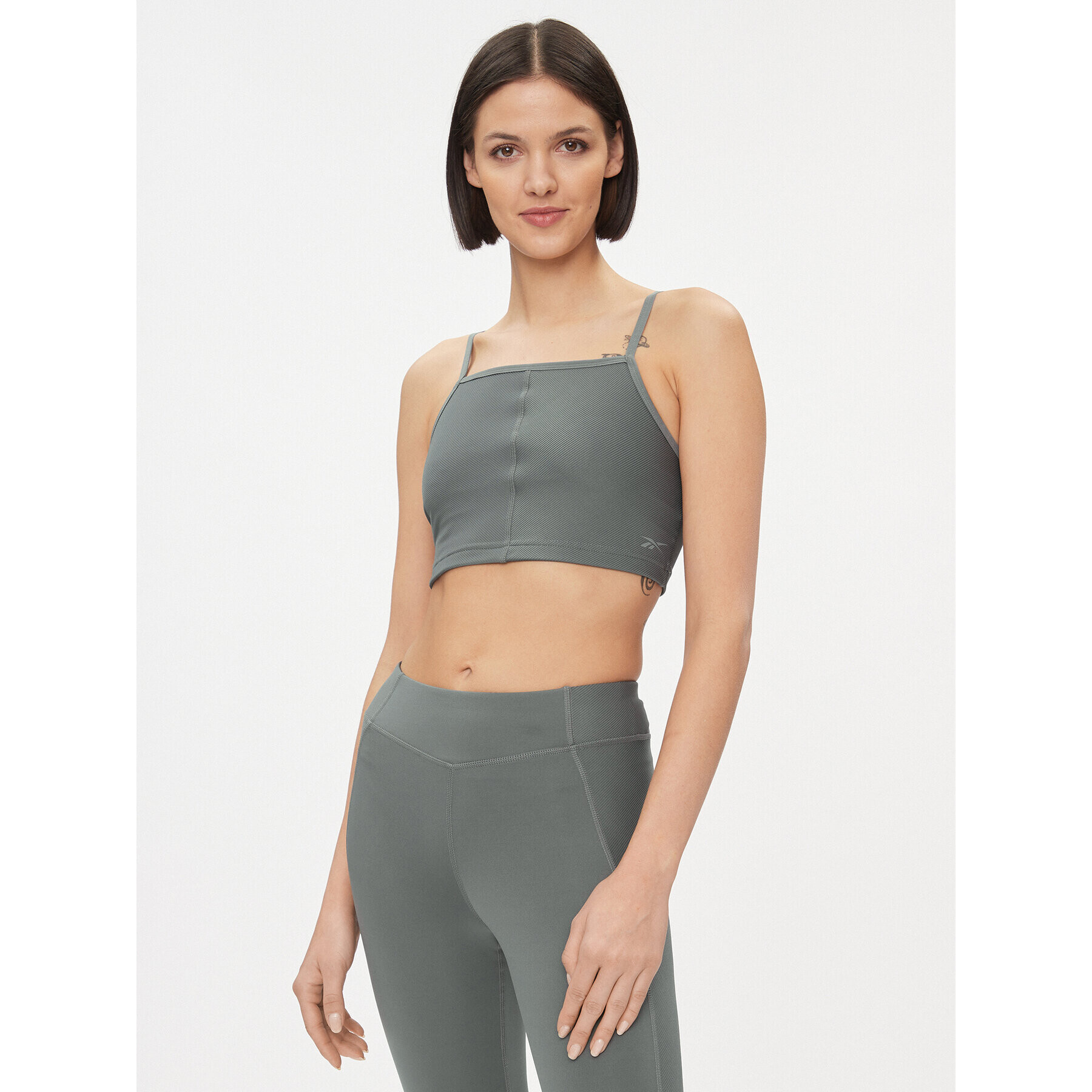 Reebok топ Yoga Performance IM4044 Сив Fitted Fit - Pepit.bg