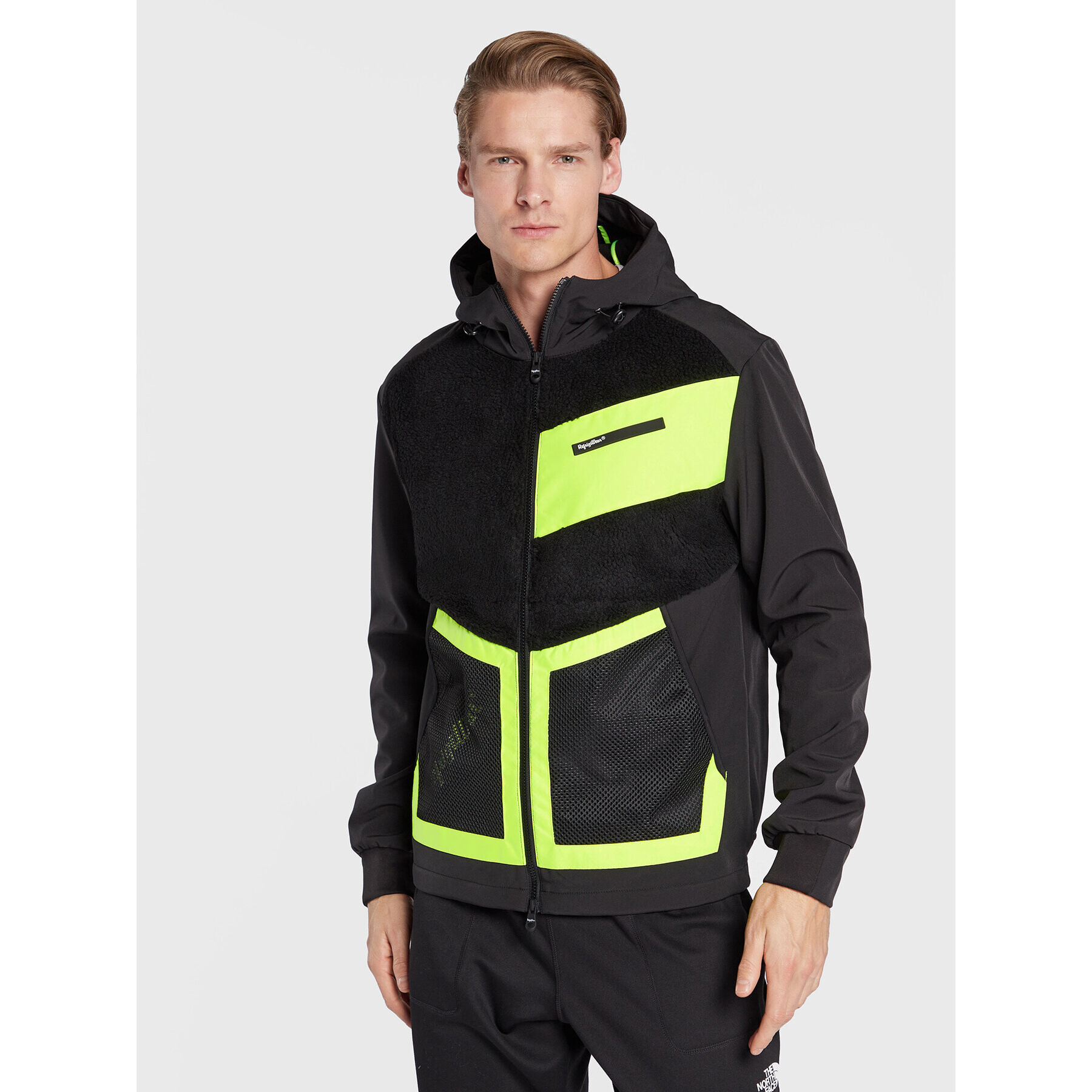 RefrigiWear Преходно яке Grant G17800 XT2438 Черен Regular Fit - Pepit.bg