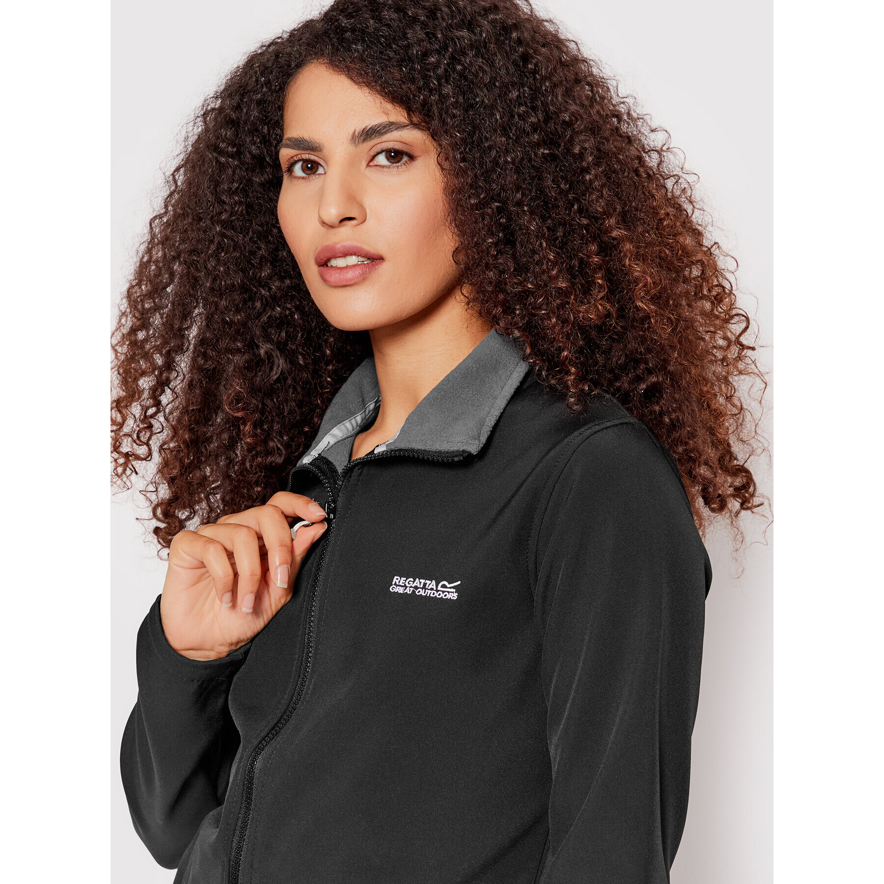 Regatta Яке softshell Connie V RWL209 Черен Regular Fit - Pepit.bg