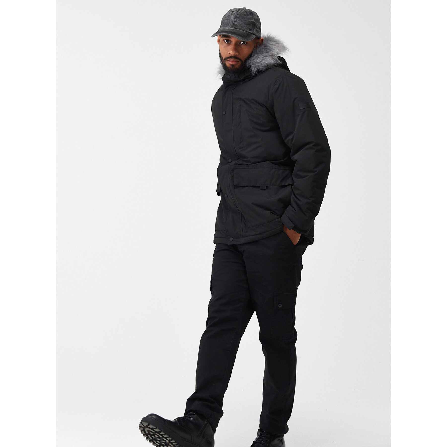 Regatta Зимно яке Salinger IV RMP357 Черен Regular Fit - Pepit.bg