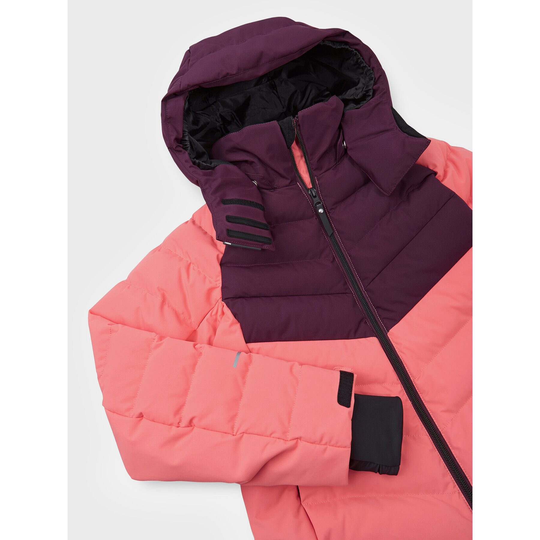 Reima Скиорско яке Luppo 5100090A Розов Regular Fit - Pepit.bg