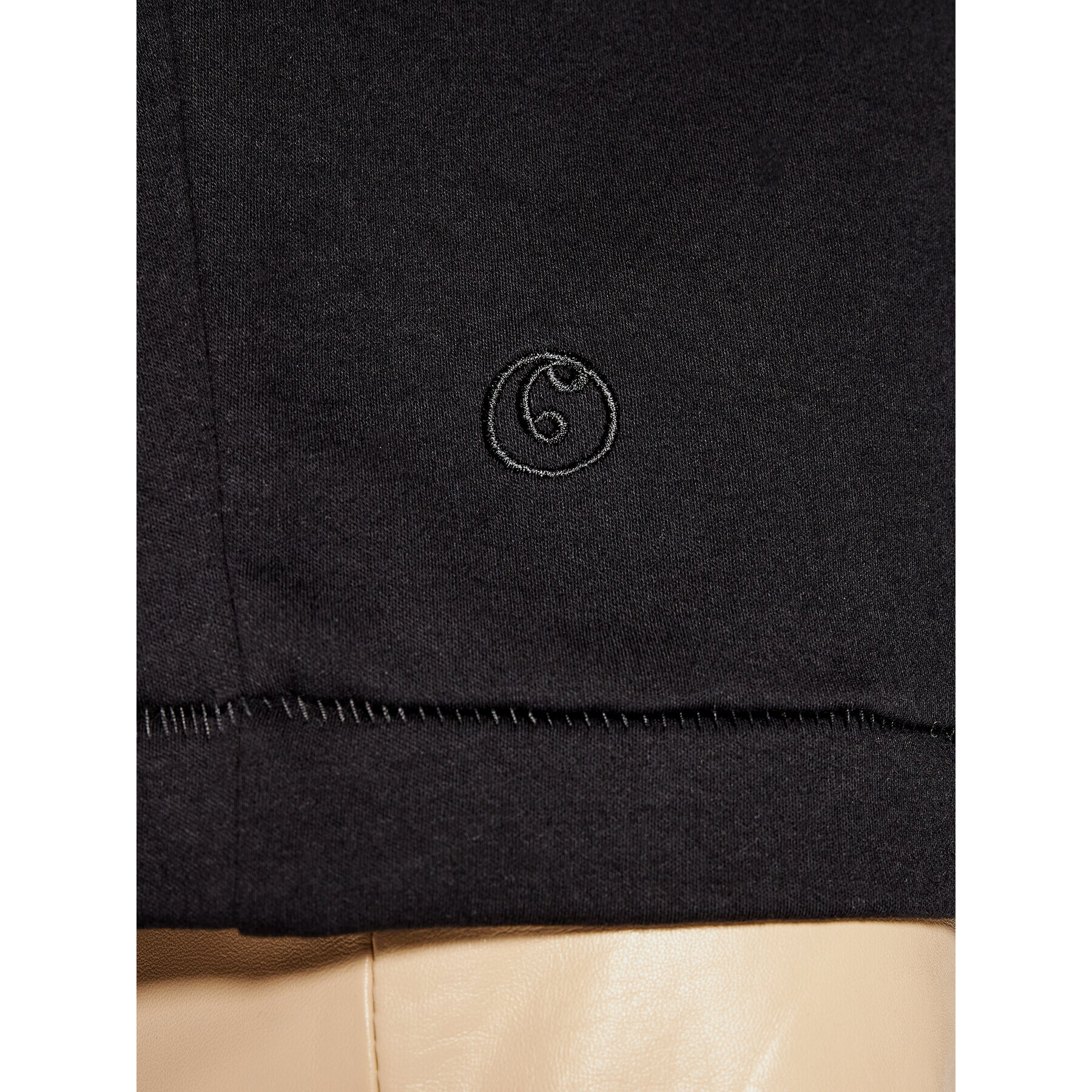 Remain Блуза Verona Ss O-Neck RM494 Черен Regular Fit - Pepit.bg