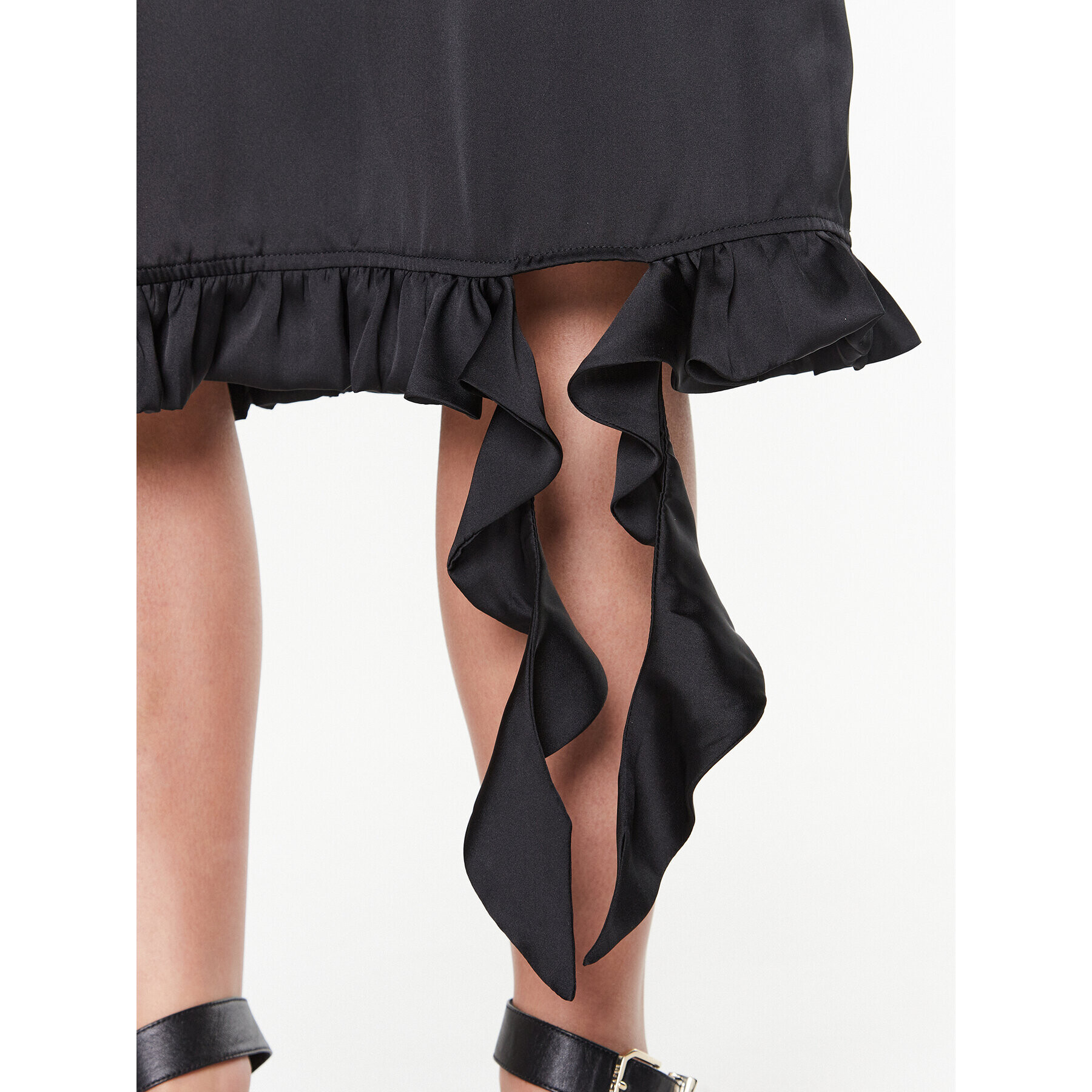 Remain Коктейлна рокля Light Satin Frill RM2212 Черен Regular Fit - Pepit.bg