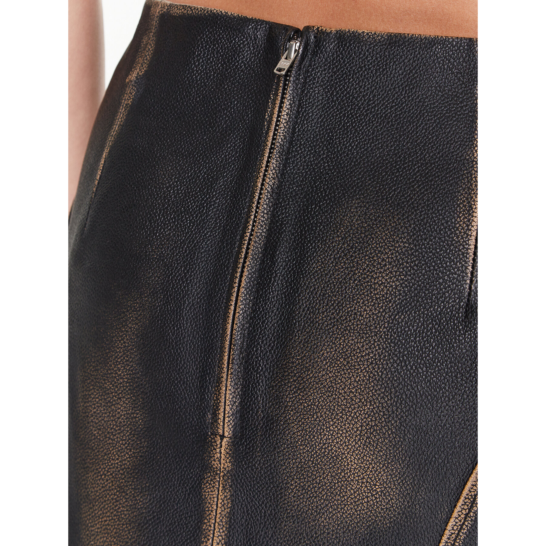 Remain Кожена пола Washed Leather RM2243 Кафяв Regular Fit - Pepit.bg