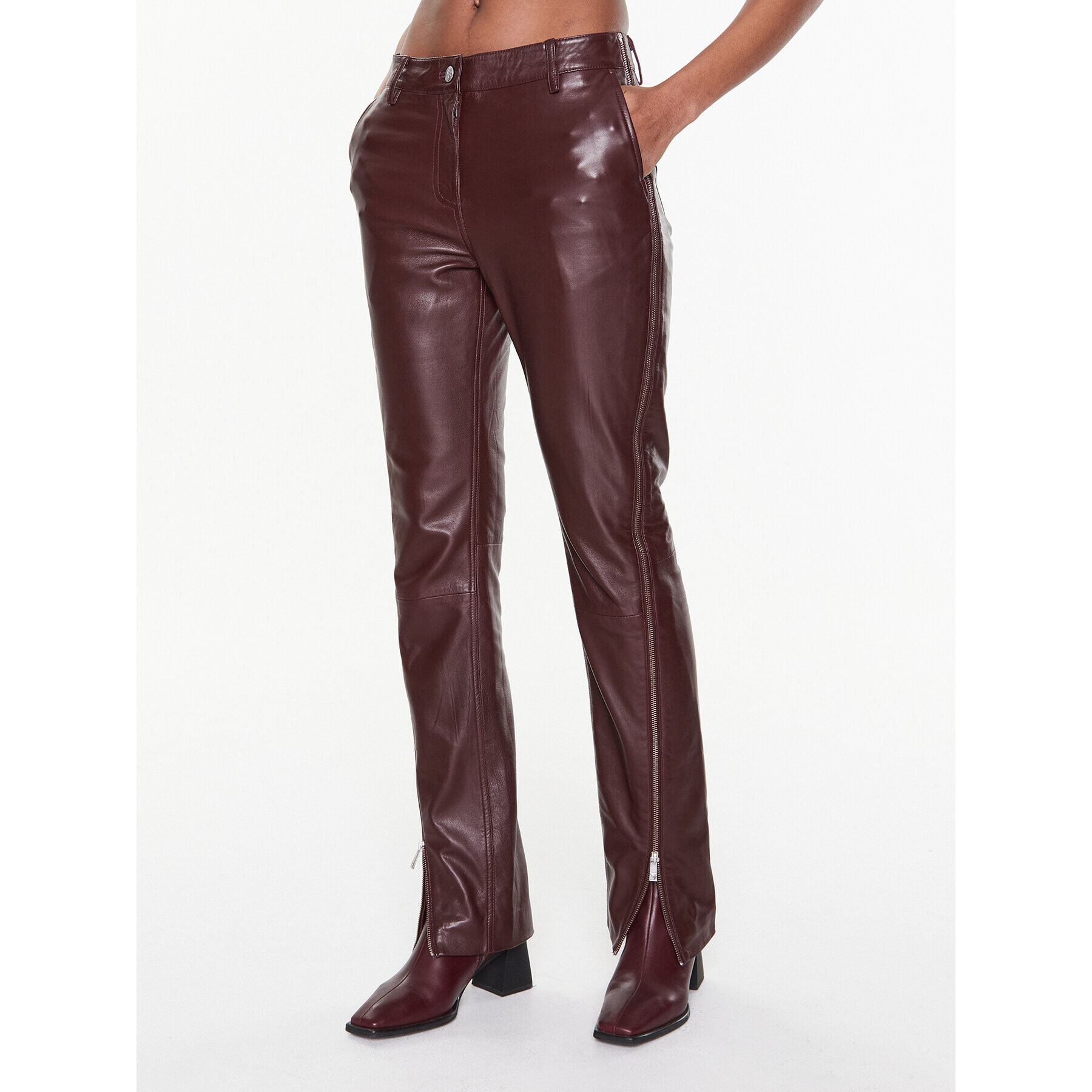 Remain Кожени панталони Leather Zipper RM2053 Бордо Straight Fit - Pepit.bg