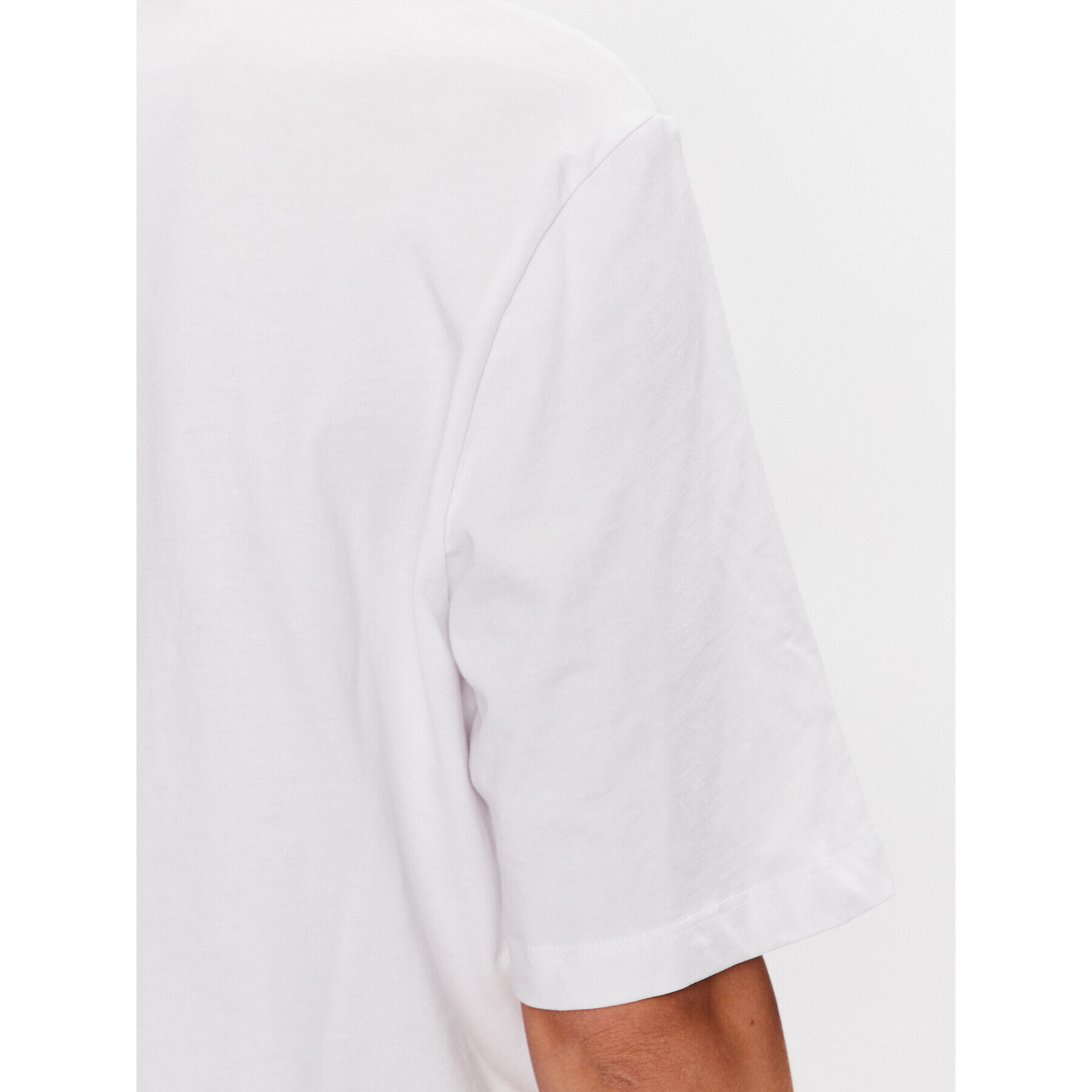 Remain Тишърт Print 5001882745 Бял Relaxed Fit - Pepit.bg