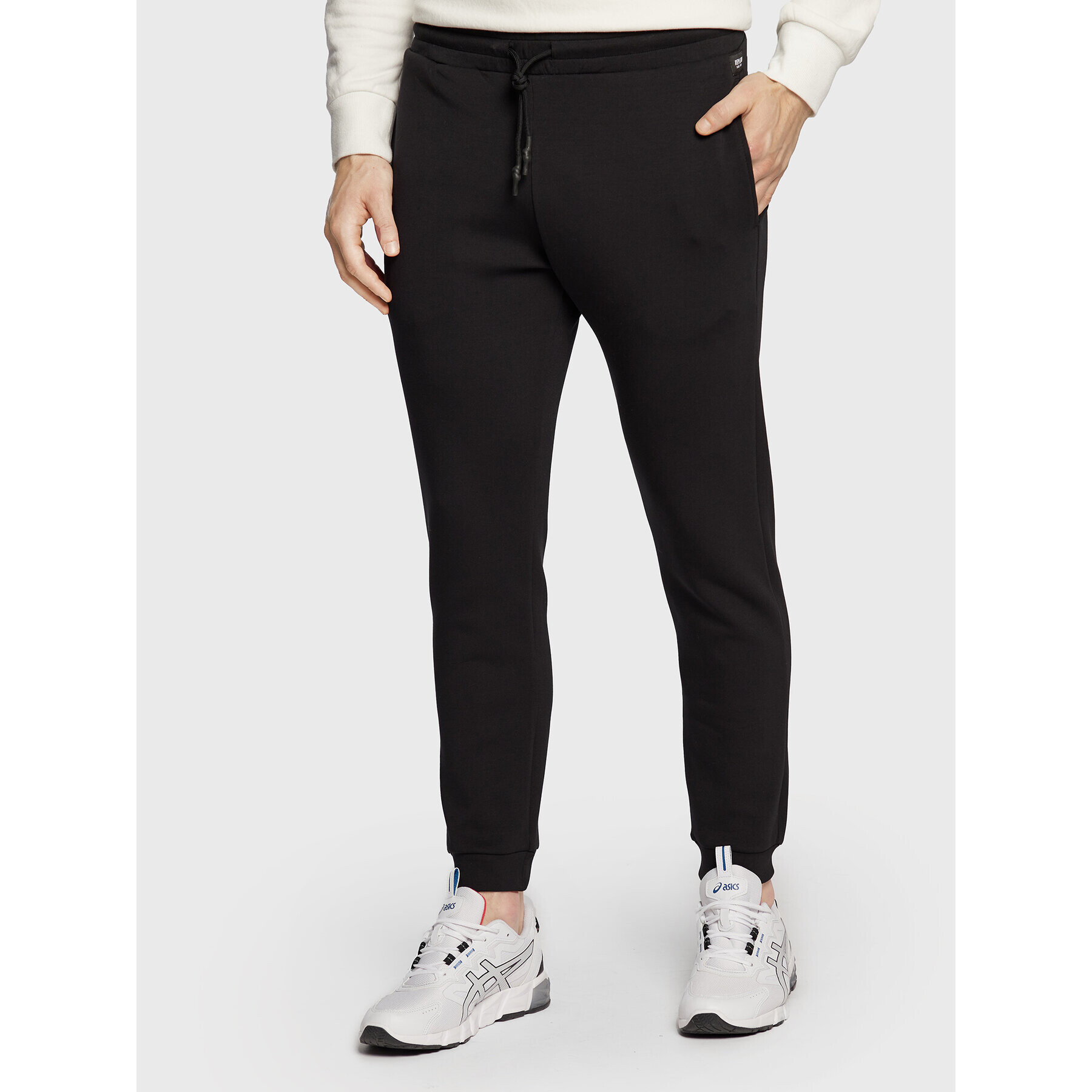 Replay Долнище анцуг M9777A.000.23183 Черен Regular Fit - Pepit.bg