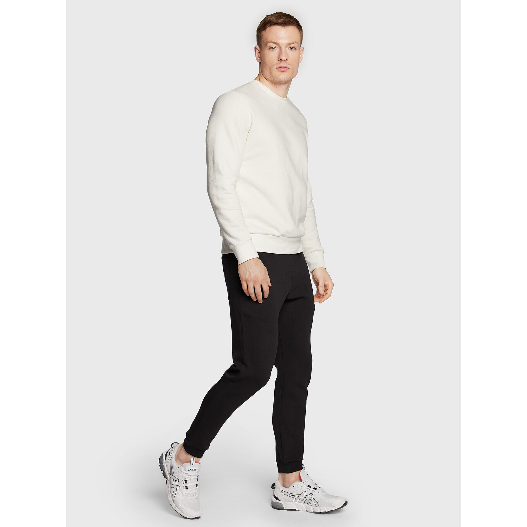 Replay Долнище анцуг M9777A.000.23183 Черен Regular Fit - Pepit.bg