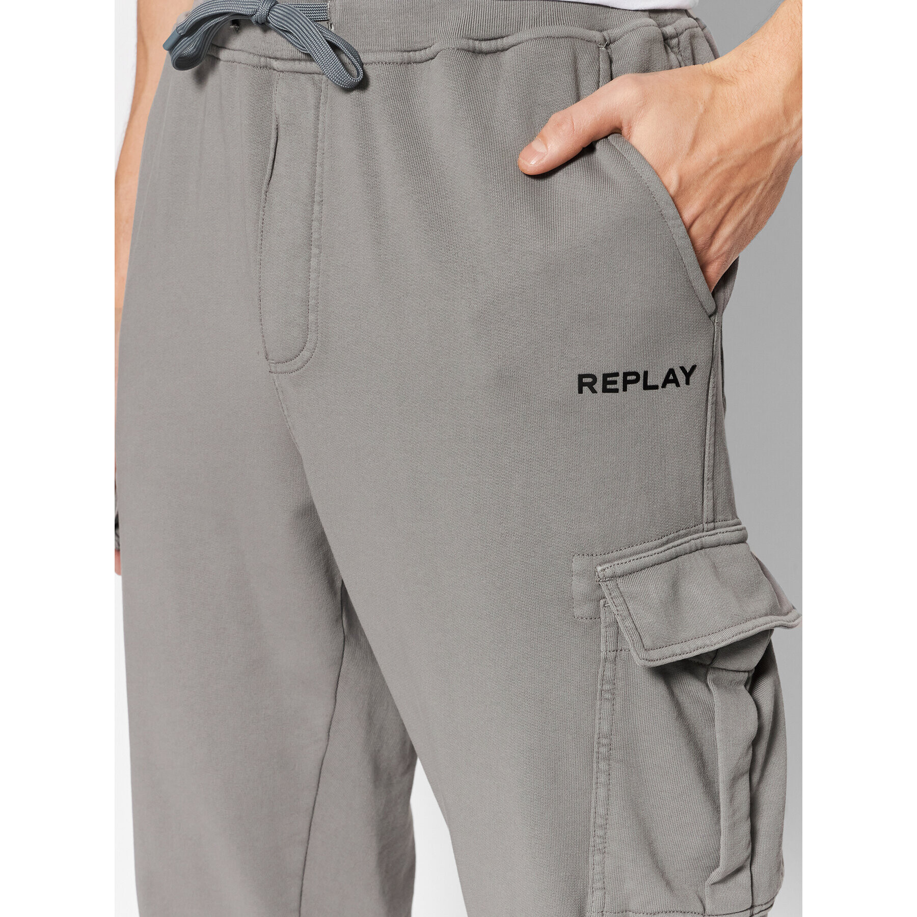 Replay Долнище анцуг M9820.000.23158G Сив Regular Fit - Pepit.bg