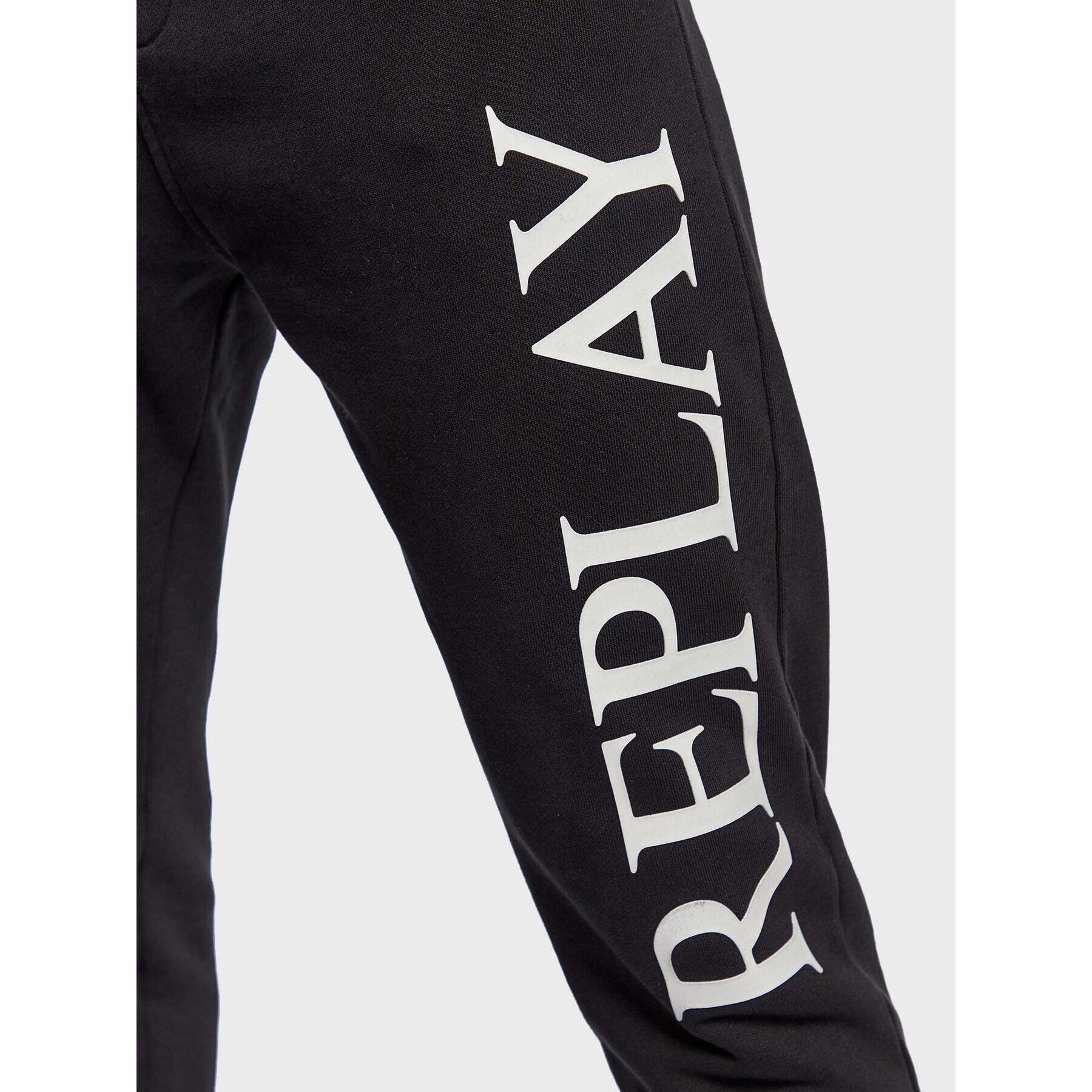 Replay Долнище анцуг M9941.000.22890P Черен Regular Fit - Pepit.bg