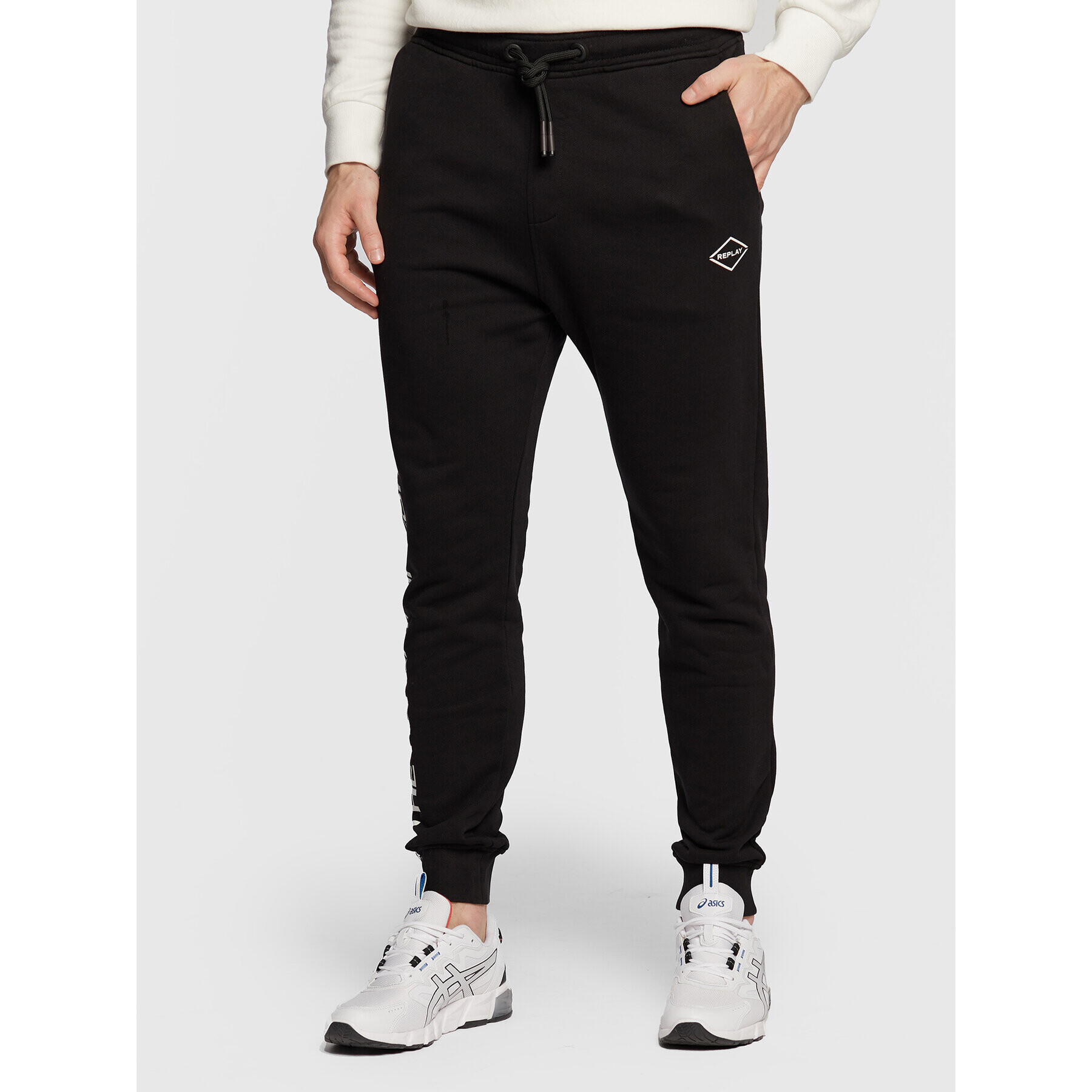 Replay Долнище анцуг M9911.000.21842 Черен Regular Fit - Pepit.bg