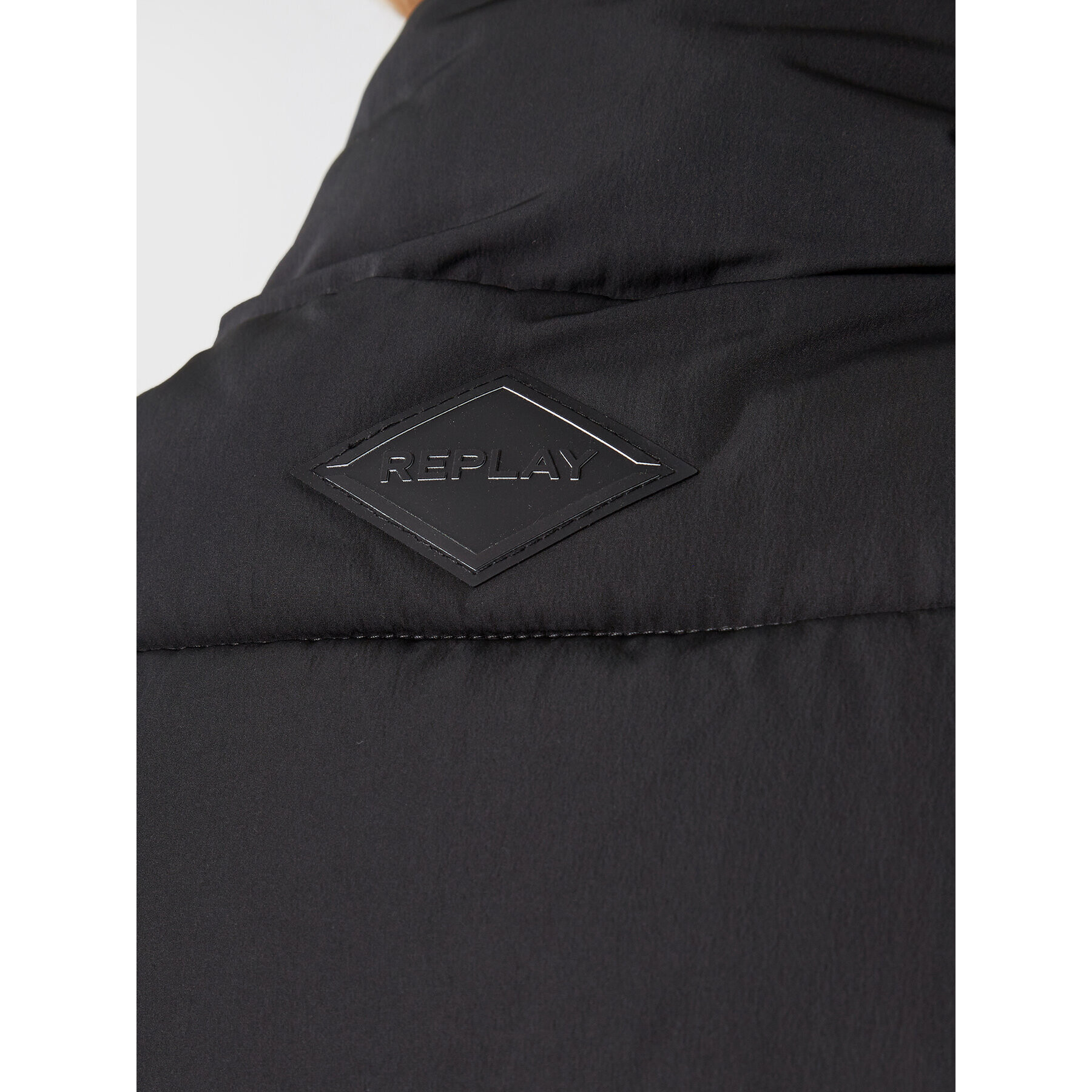 Replay Елек W7723 .000.84466 Черен Oversize - Pepit.bg