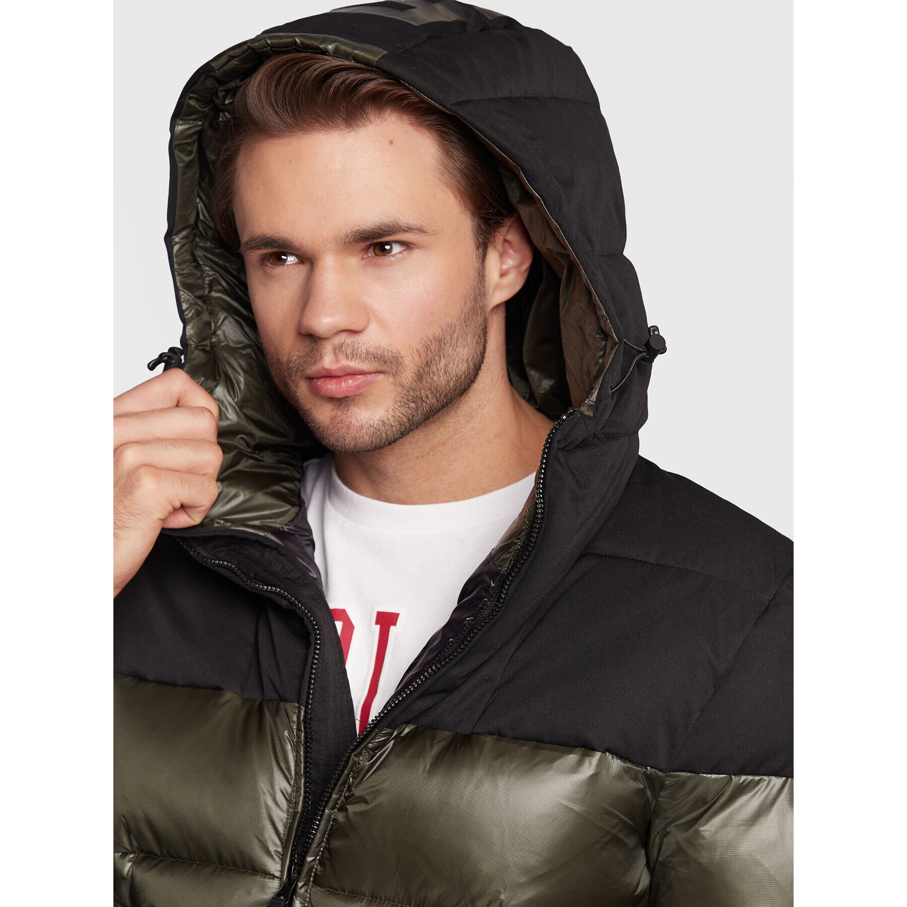 Replay Пухено яке M8183A.000.84174 Зелен Regular Fit - Pepit.bg