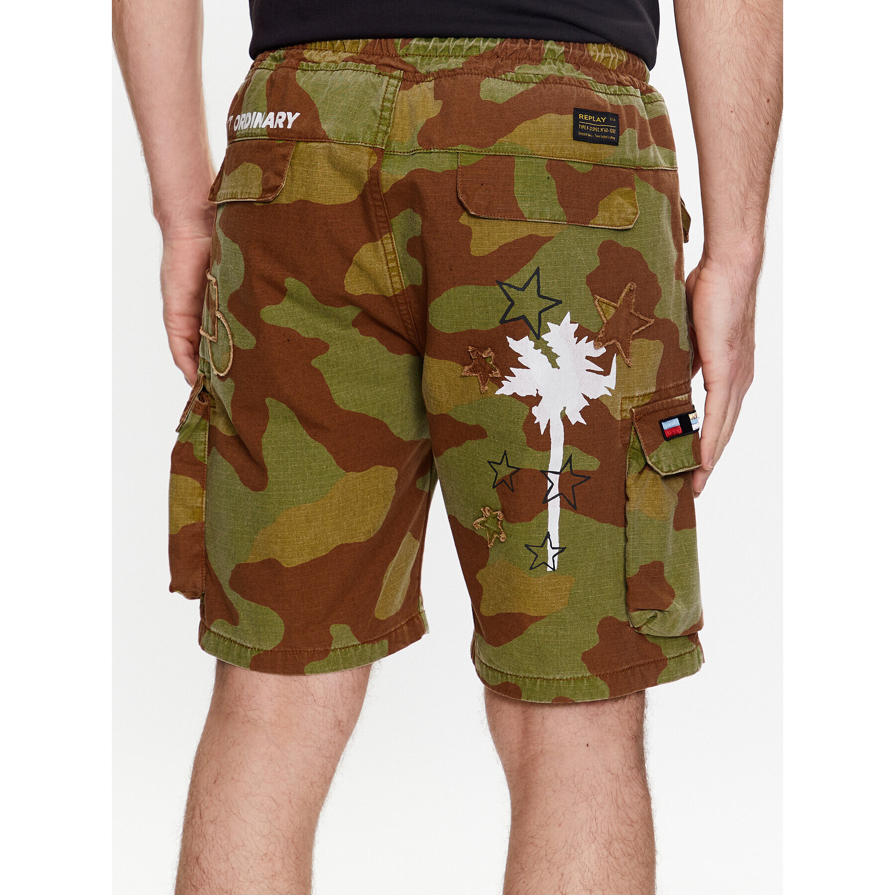 Replay Шорти от плат M9900.000.73860 Кафяв Regular Fit - Pepit.bg