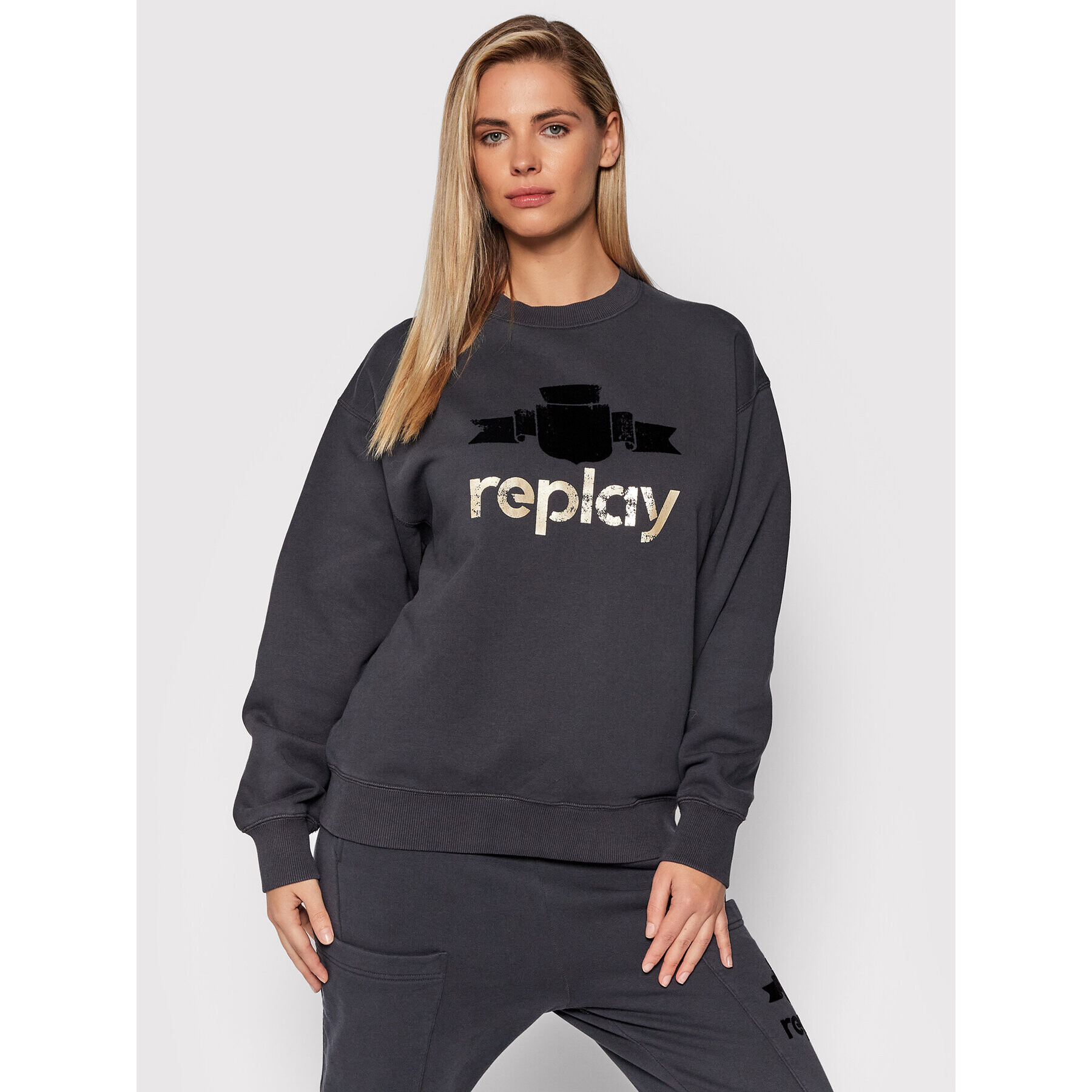 Replay Суитшърт W3586A.000.23190P Сив Oversize - Pepit.bg