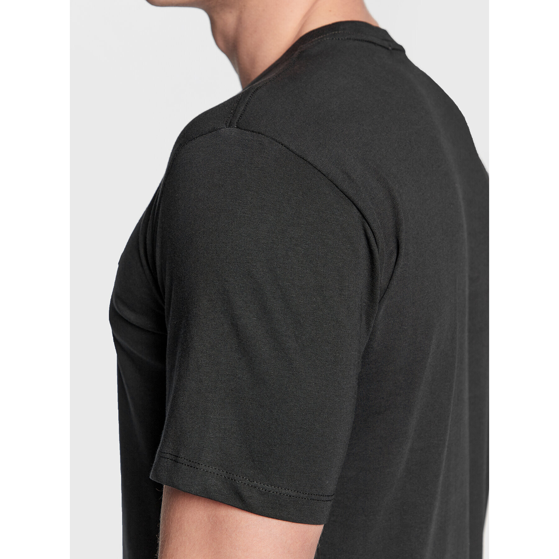 Replay Тишърт M6462.000.23188P Черен Regular Fit - Pepit.bg