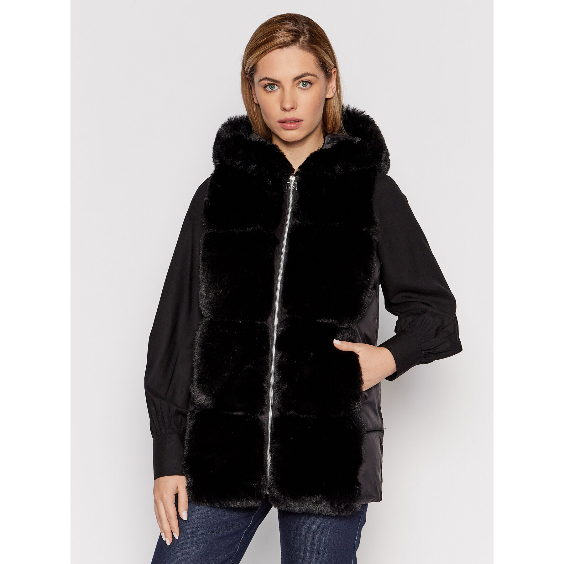Rinascimento Елек CFC0102910003 Черен Regular Fit - Pepit.bg