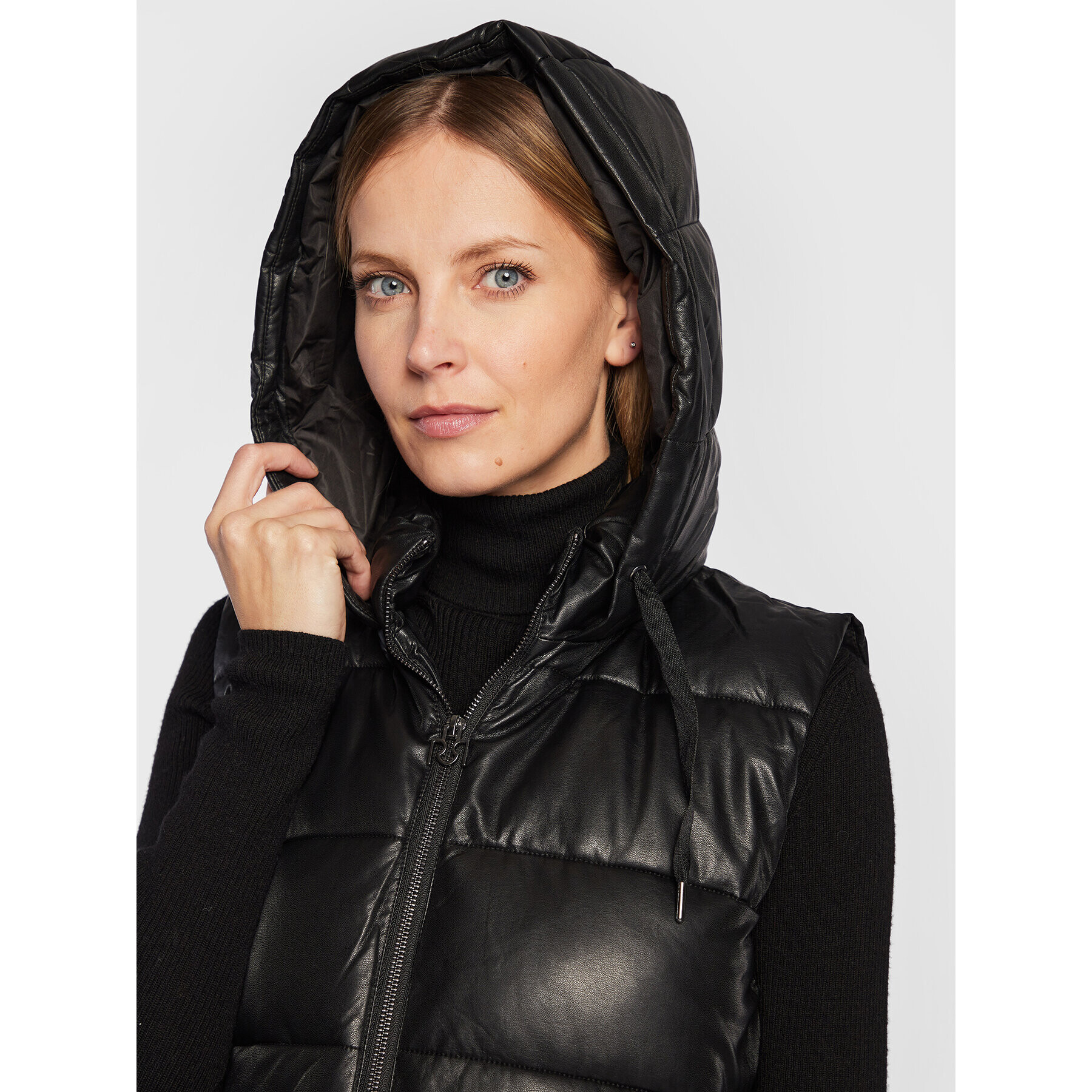 Rinascimento Елек CFC0109125003 Черен Regular Fit - Pepit.bg