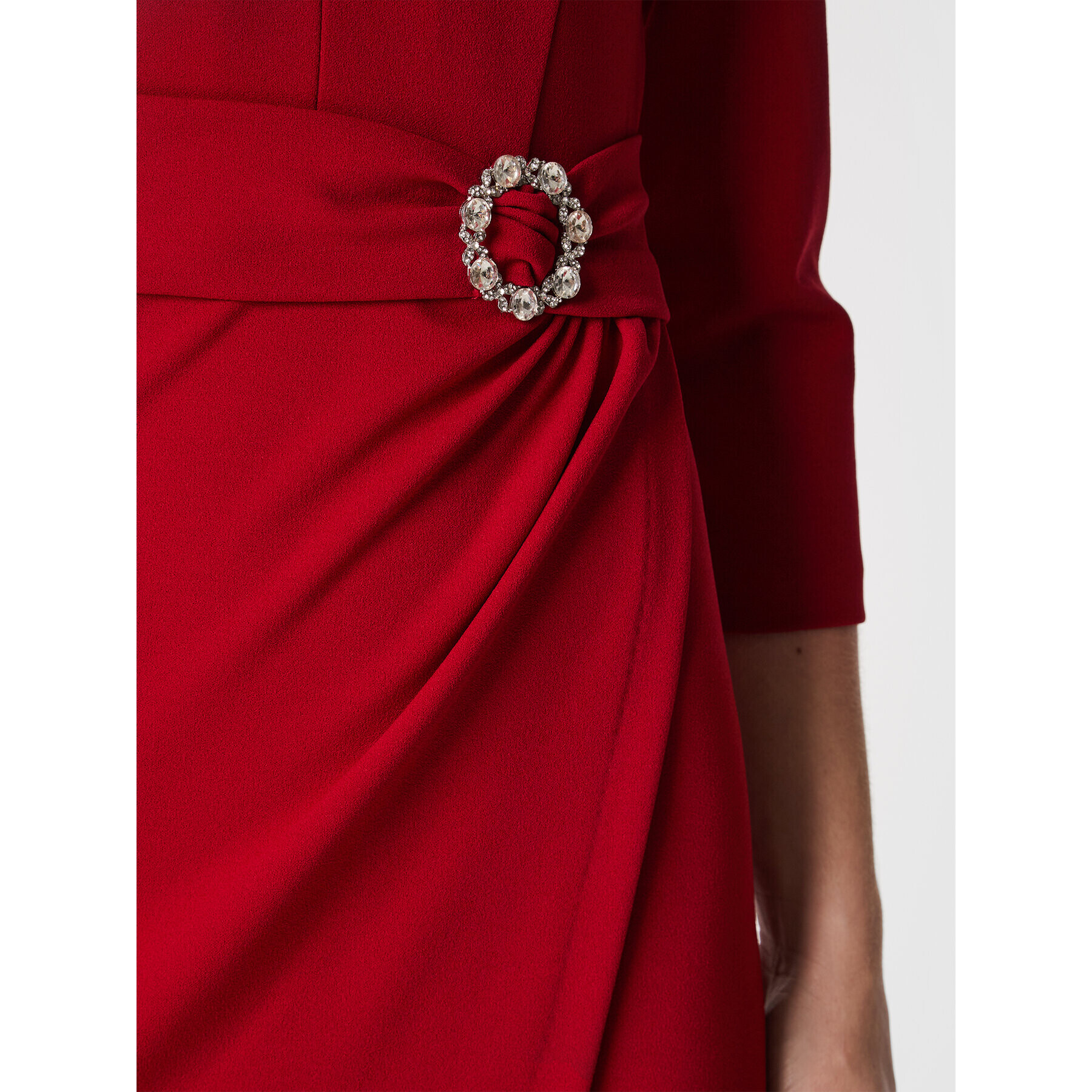 Rinascimento Коктейлна рокля CFC0111242003 Червен Slim Fit - Pepit.bg