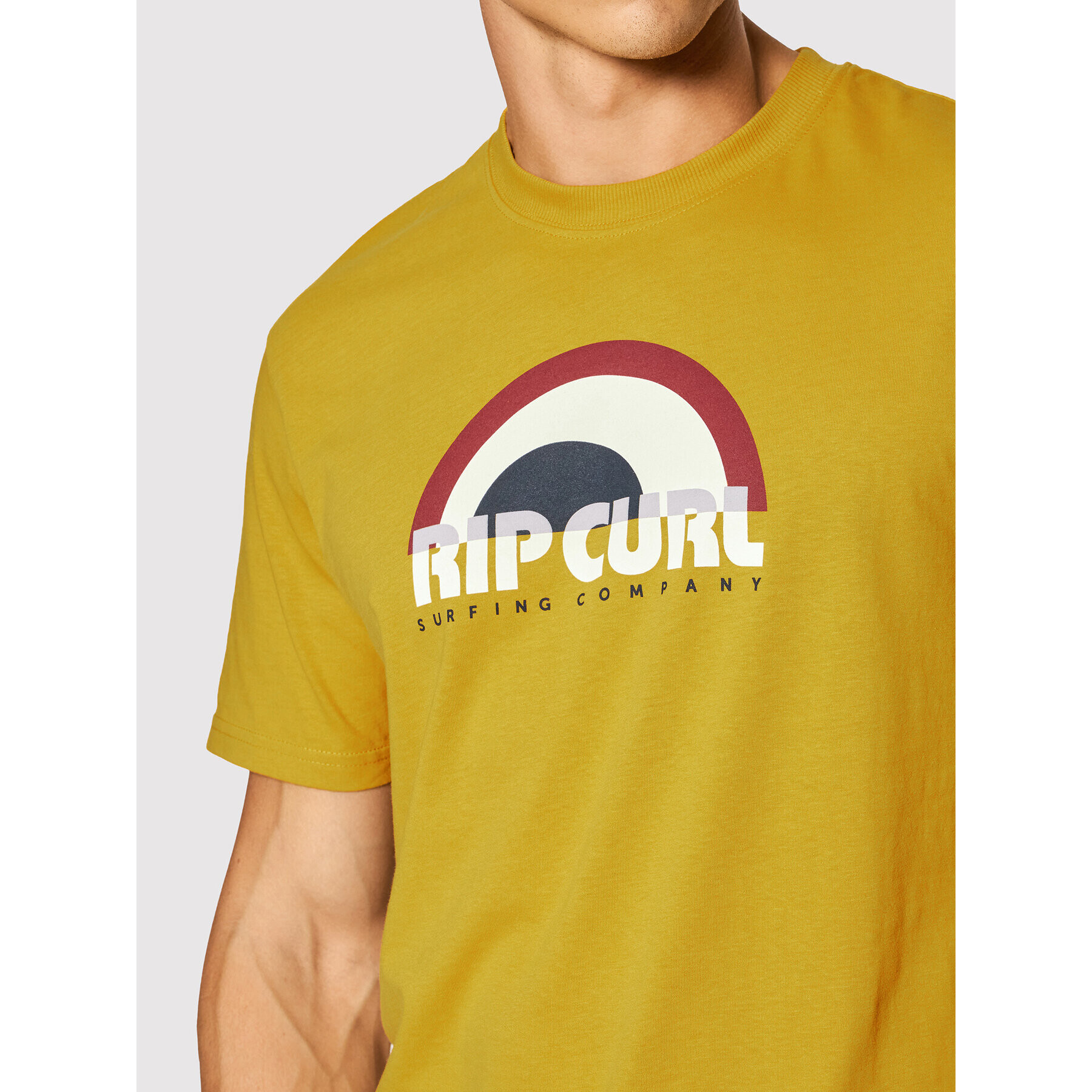 Rip Curl Тишърт Surf Revival Decal CTEUJ9 Жълт Standard Fit - Pepit.bg